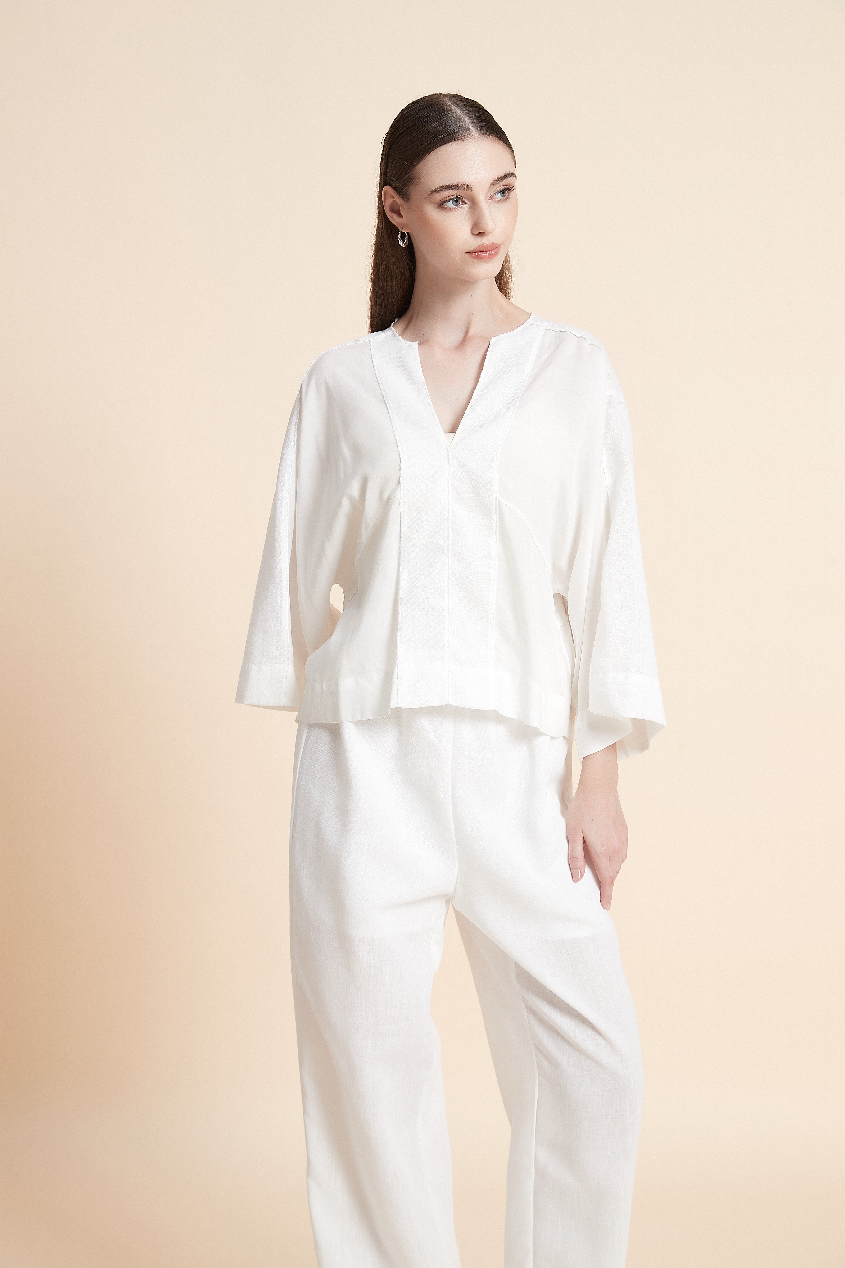 Relaxed V-Neck House Top
