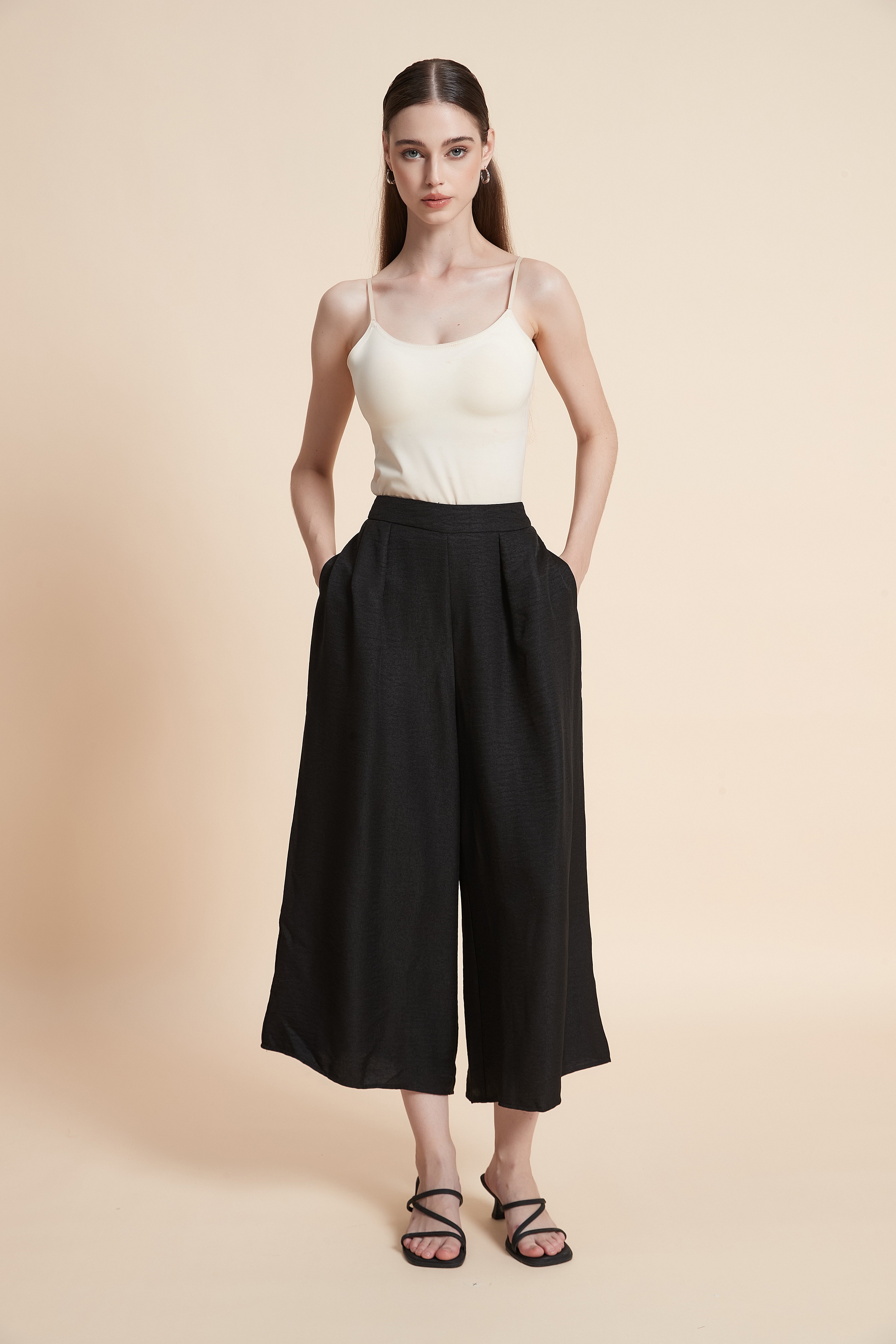 Cropped wide-leg palazzo pants