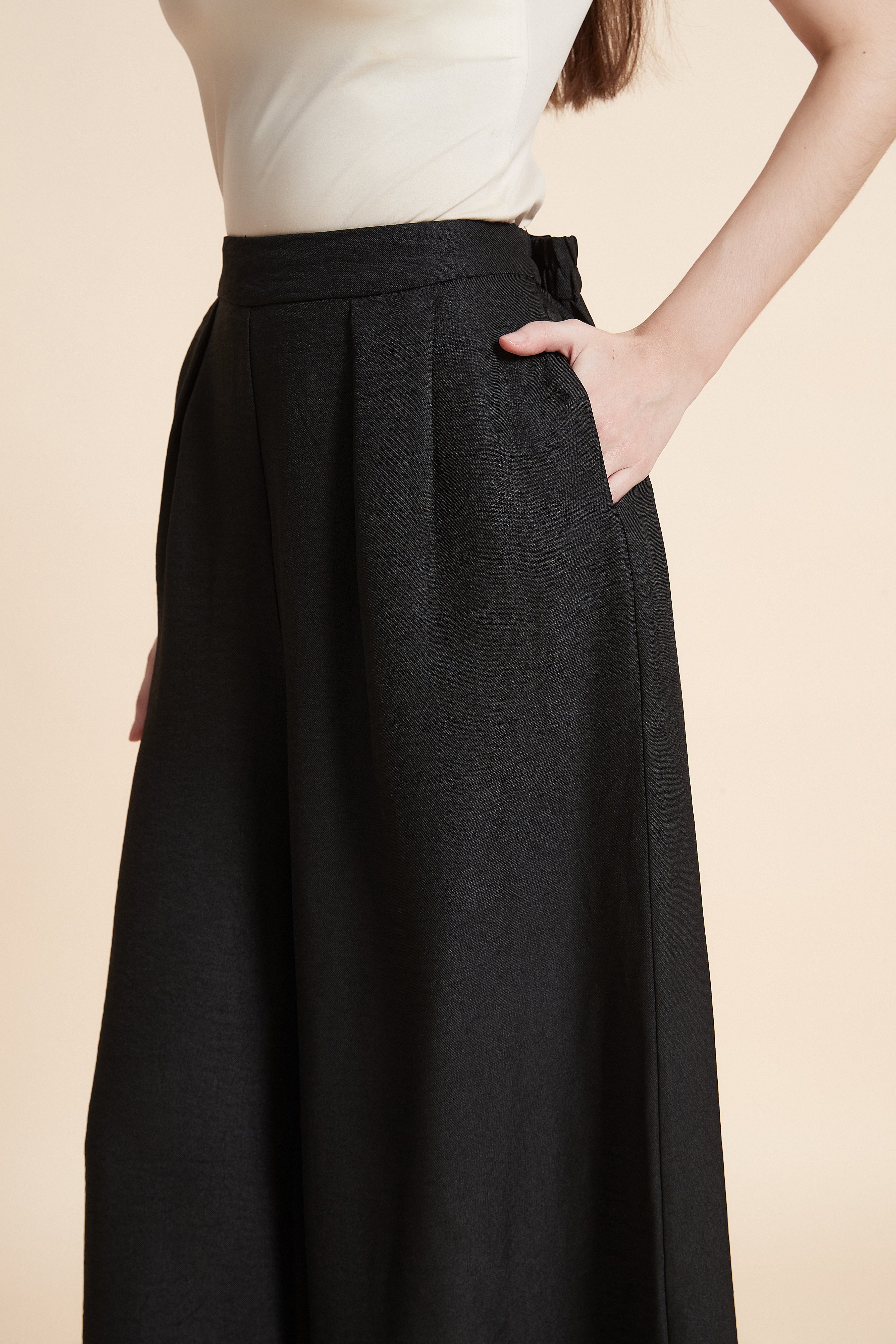 Cropped wide-leg palazzo pants