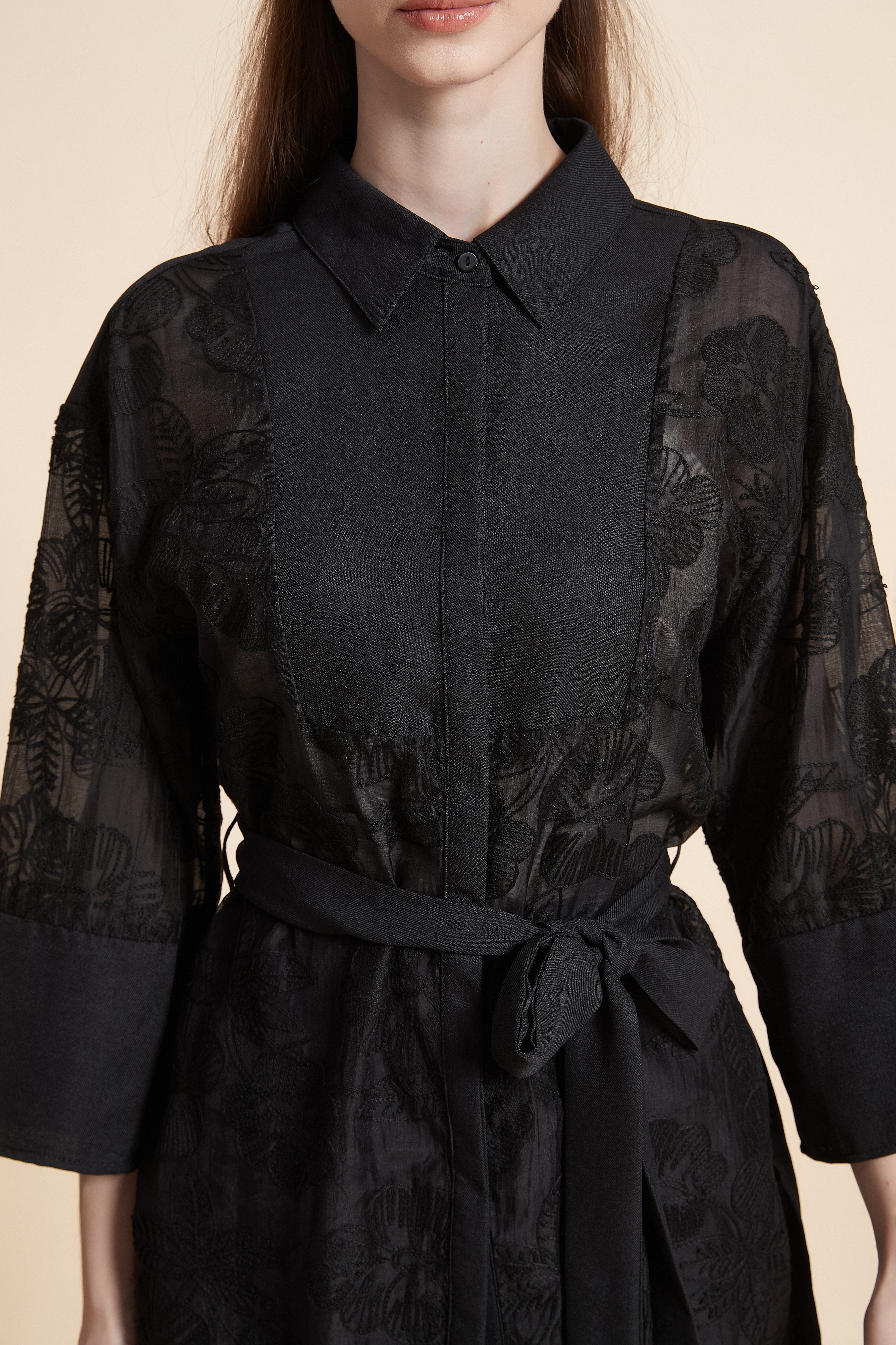 Shirt with a lace belt