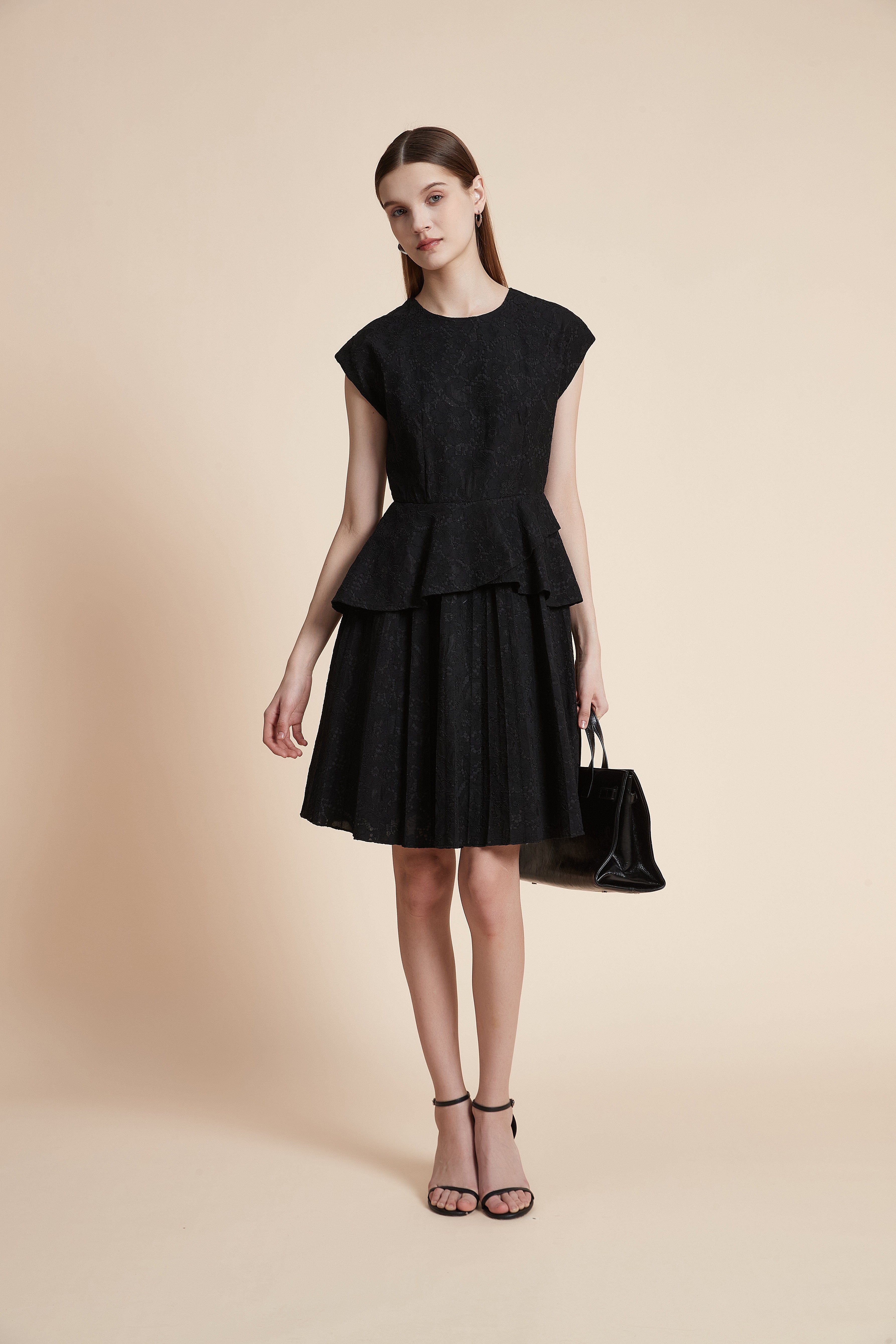 Knee-Length Printed Dress with Short Sleeves