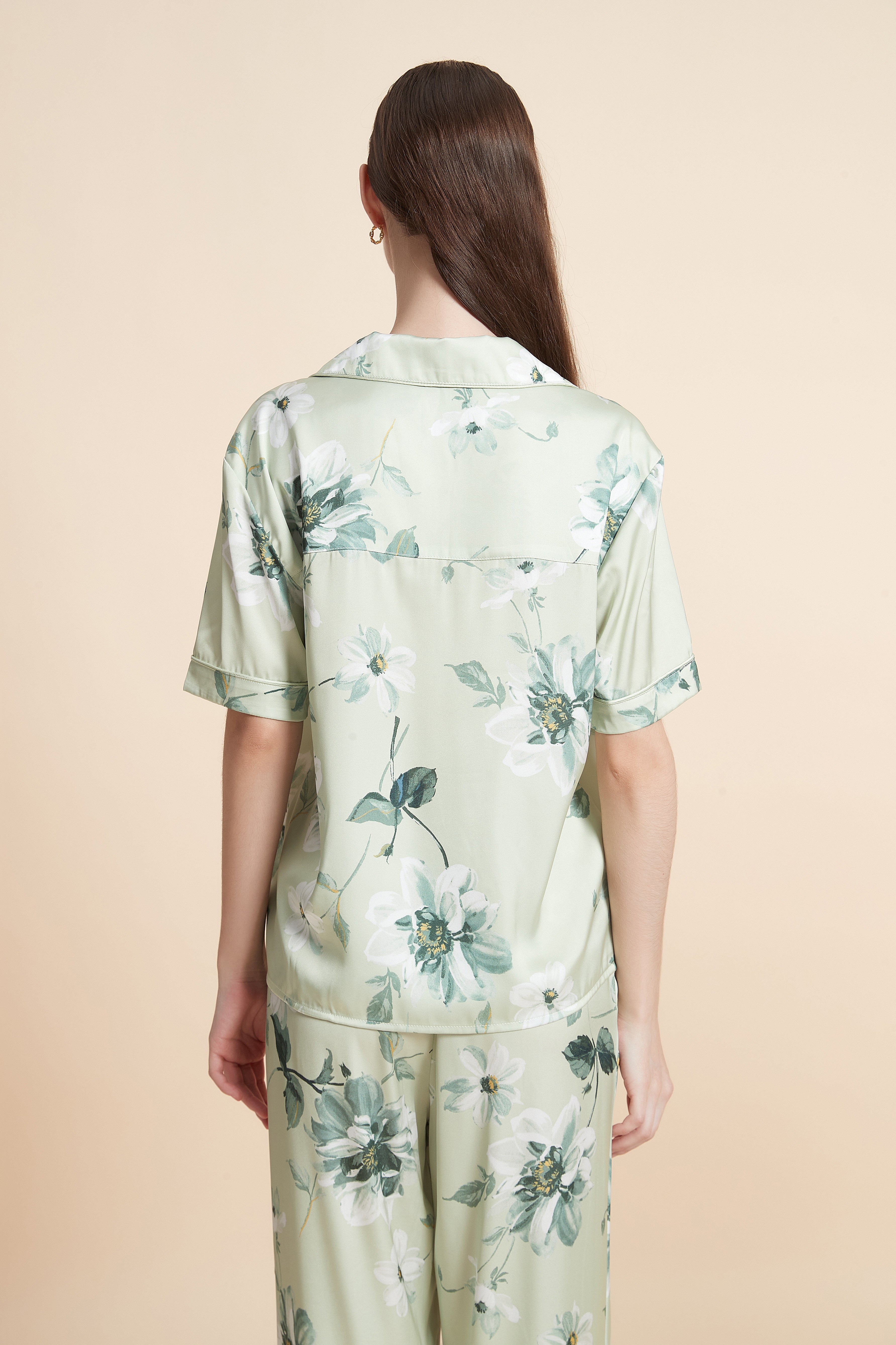 Short sleeve patterned pajama top