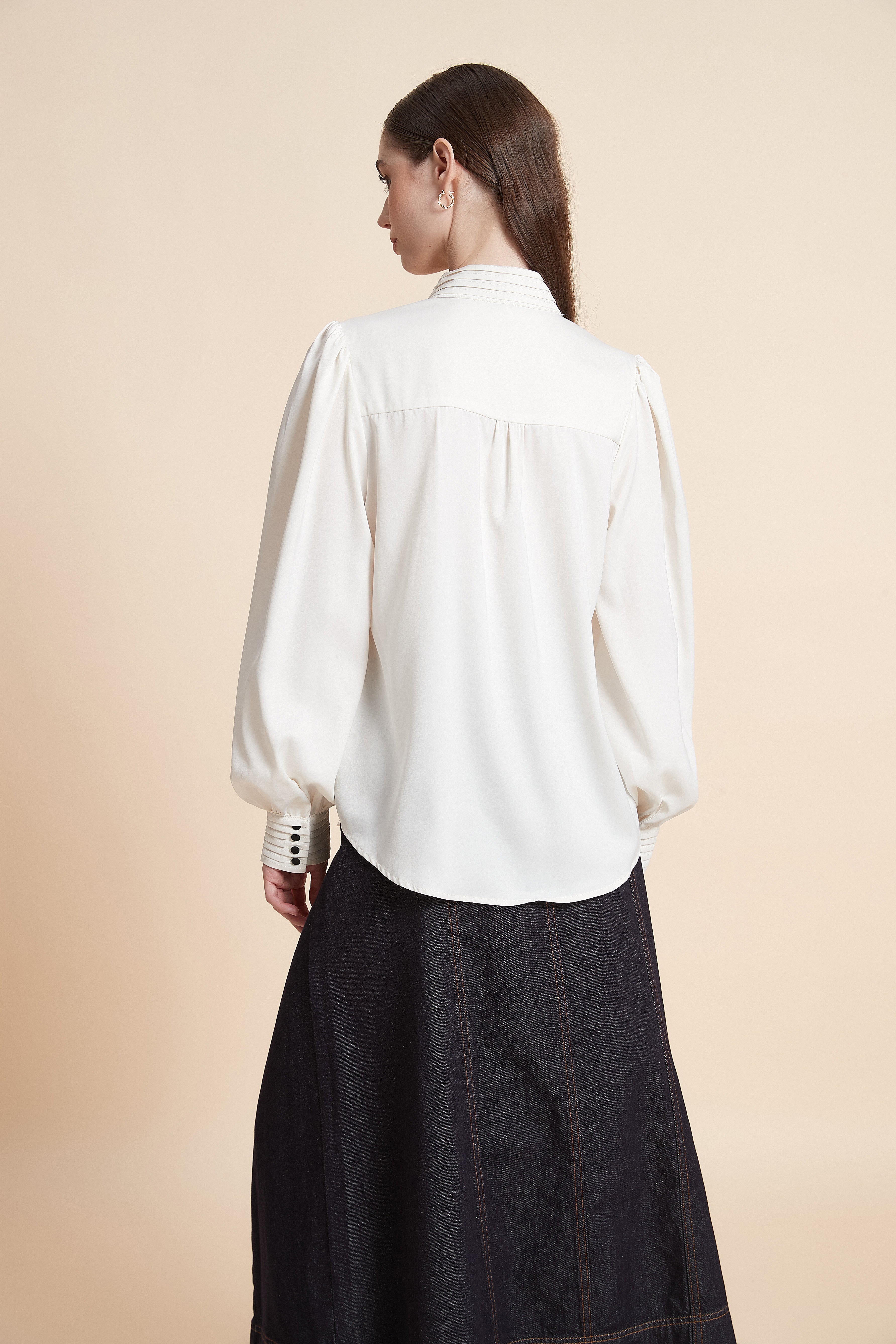 Long sleeve button-front blouse