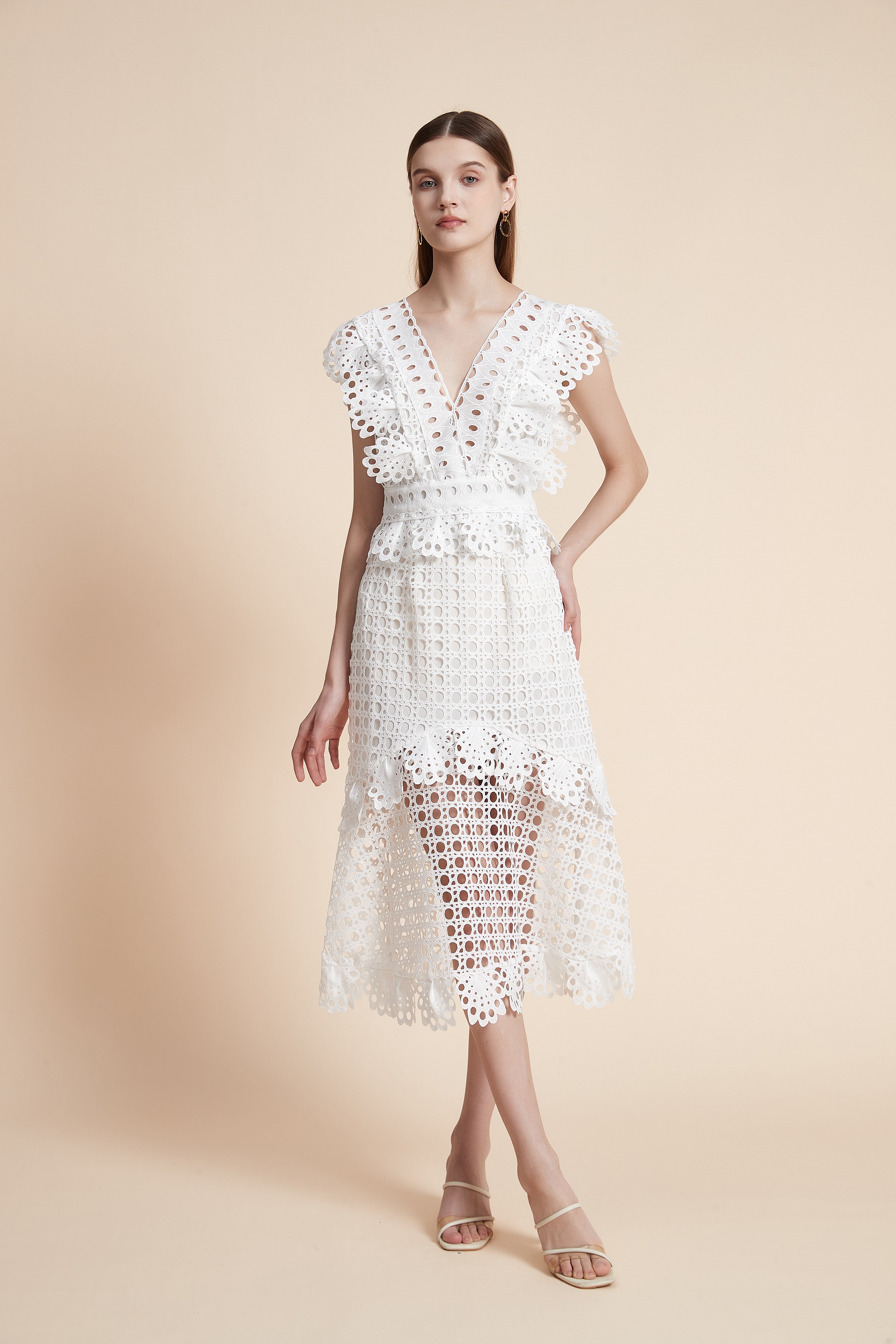 فستان ميدي منقوش بأكمام قصيرة