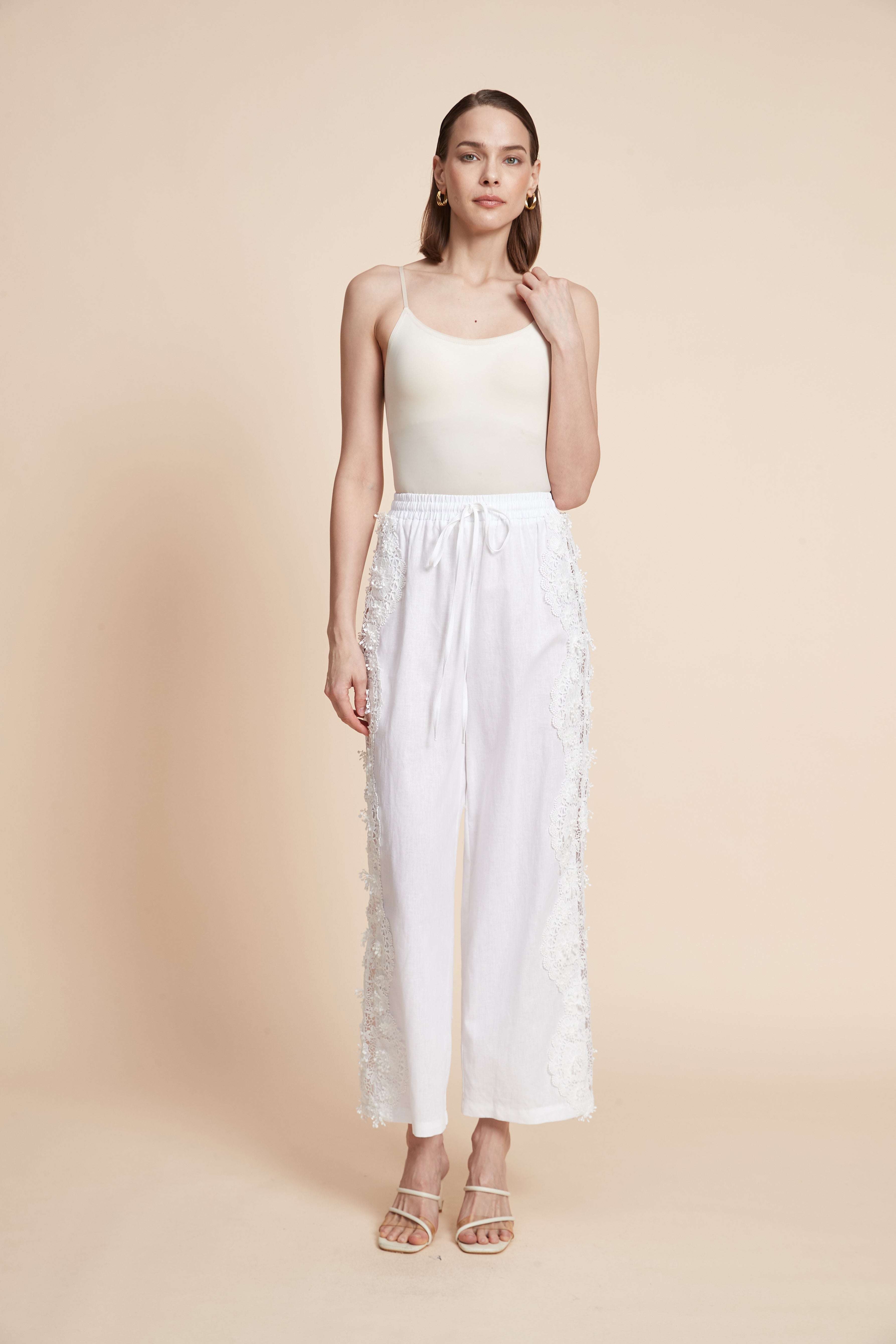 Plain Wide-Leg Trousers