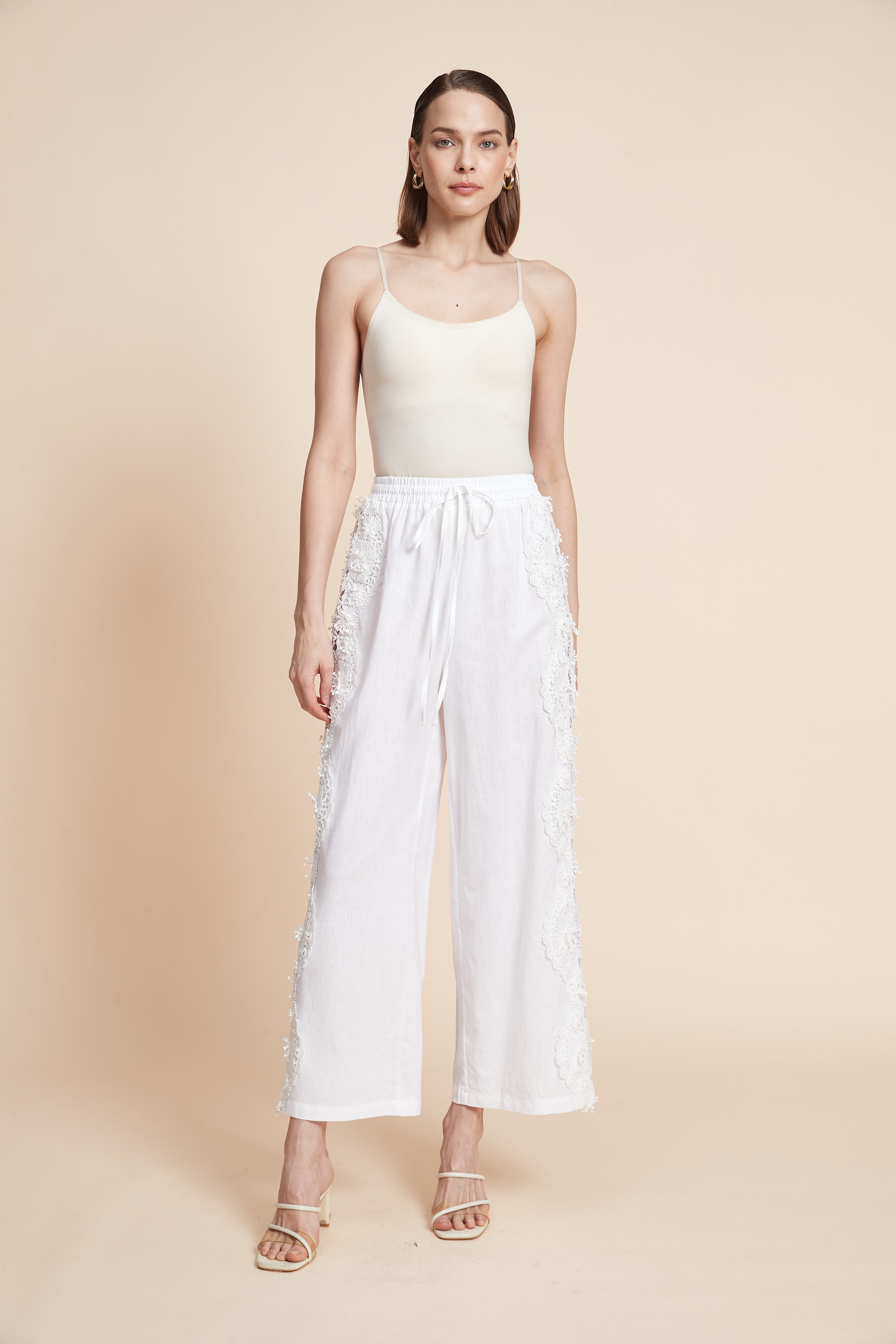 Plain Wide-Leg Trousers