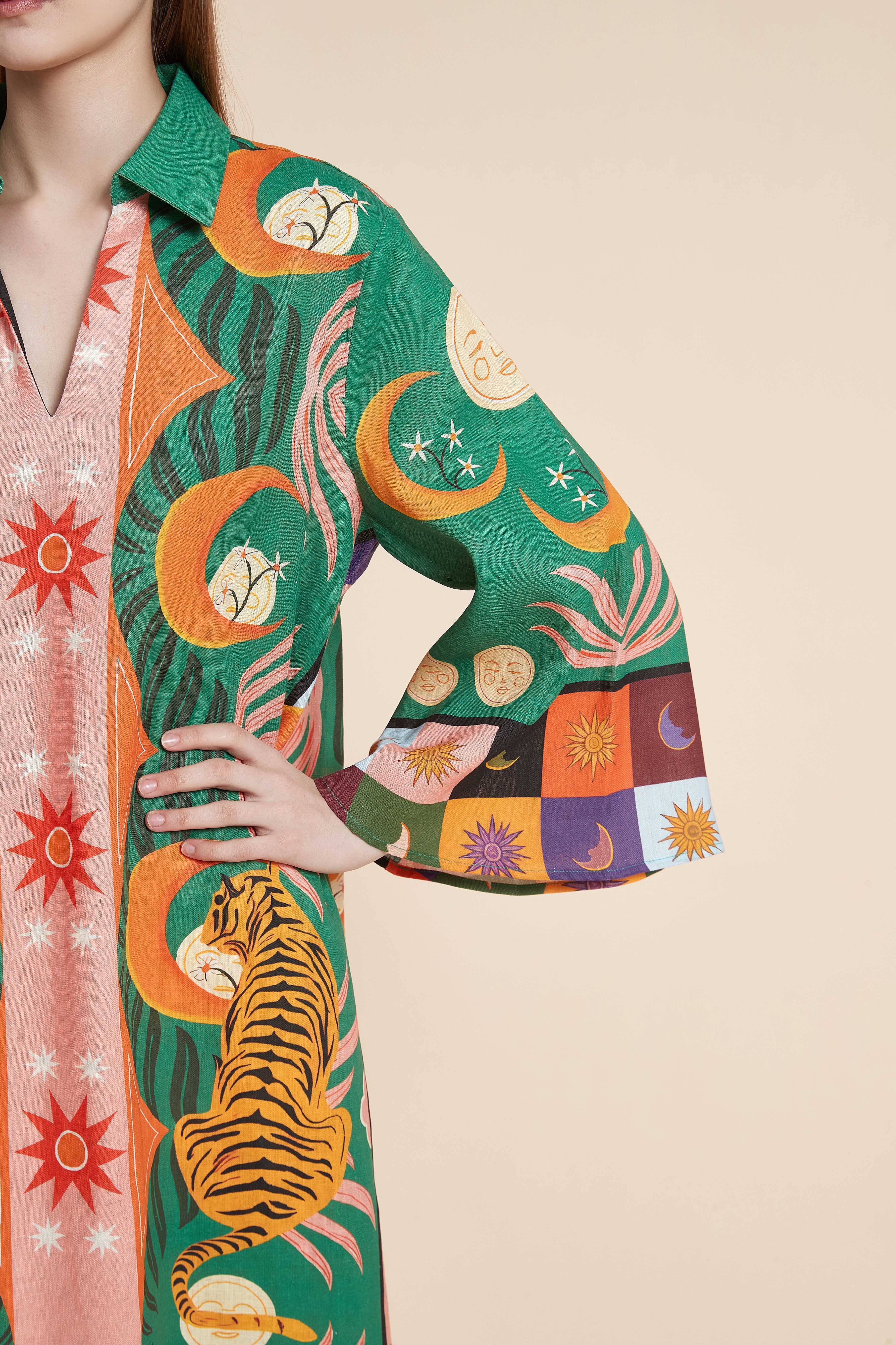 فستان ماكسي لينين بنقشة النمر السماوية