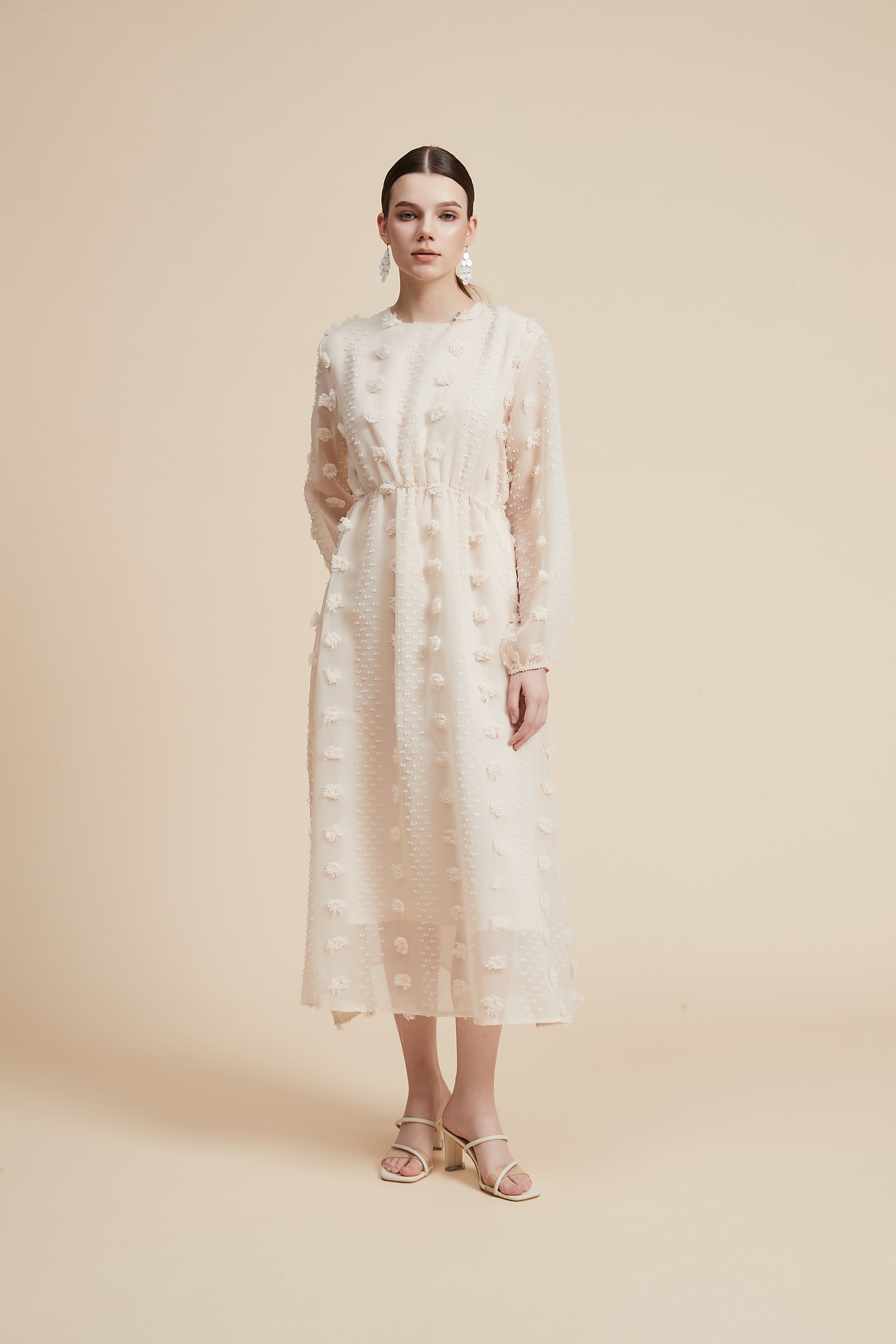 Flowing Rose Dress With Long Sleeves