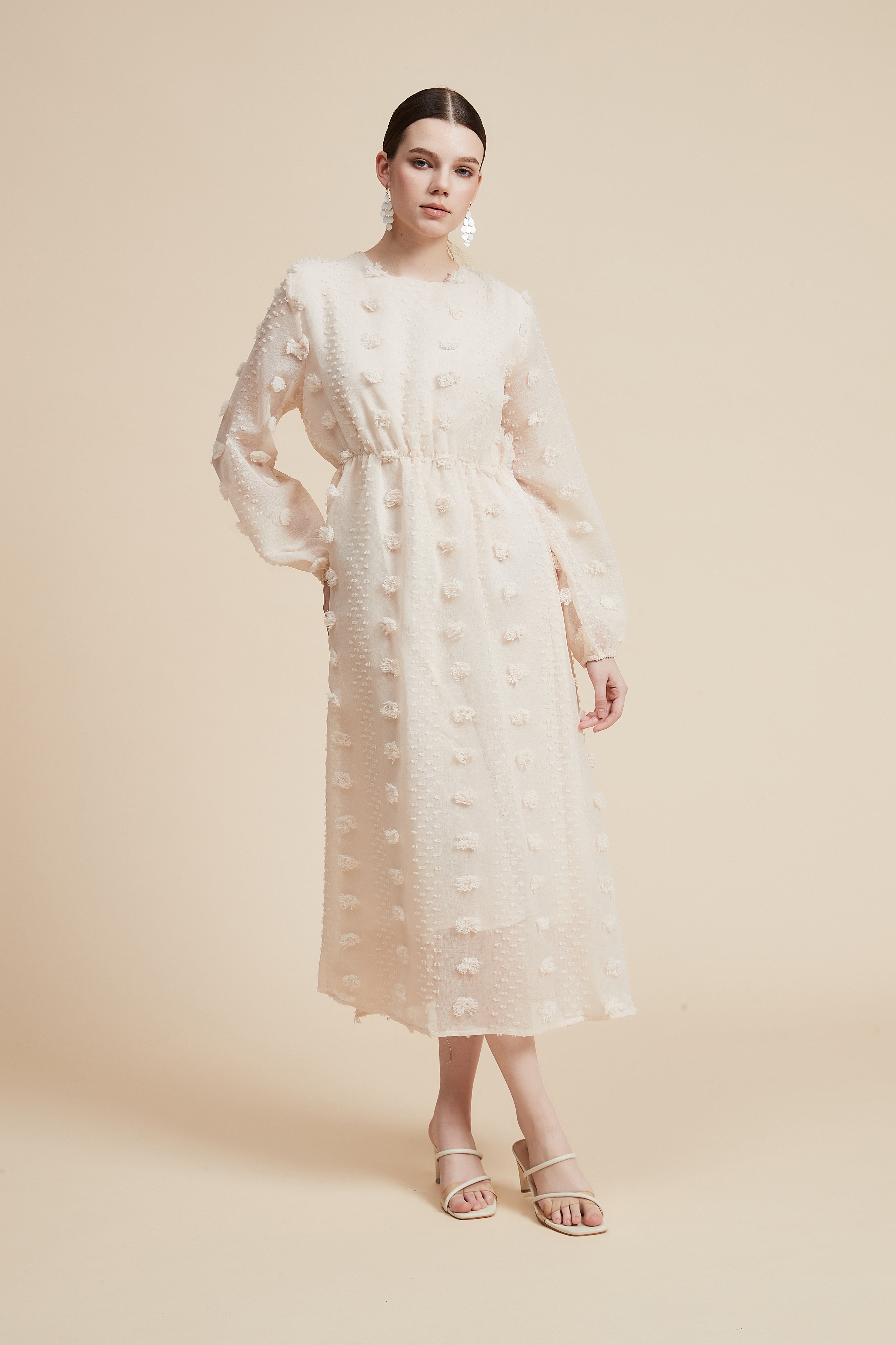 Flowing Rose Dress With Long Sleeves