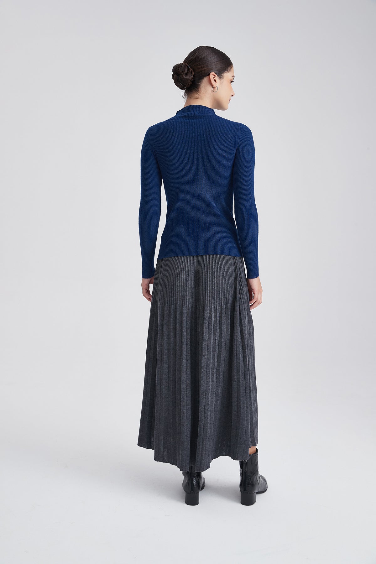 Winter High-Neck Top with Long Sleeves