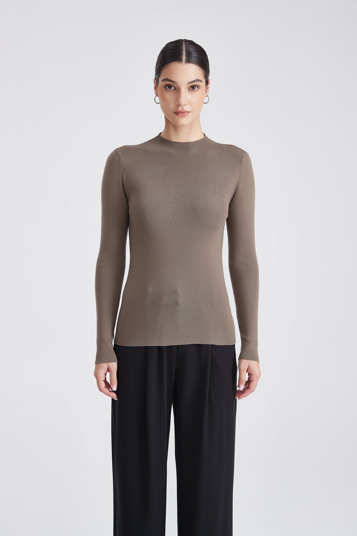 Plain Long-Sleeve Top