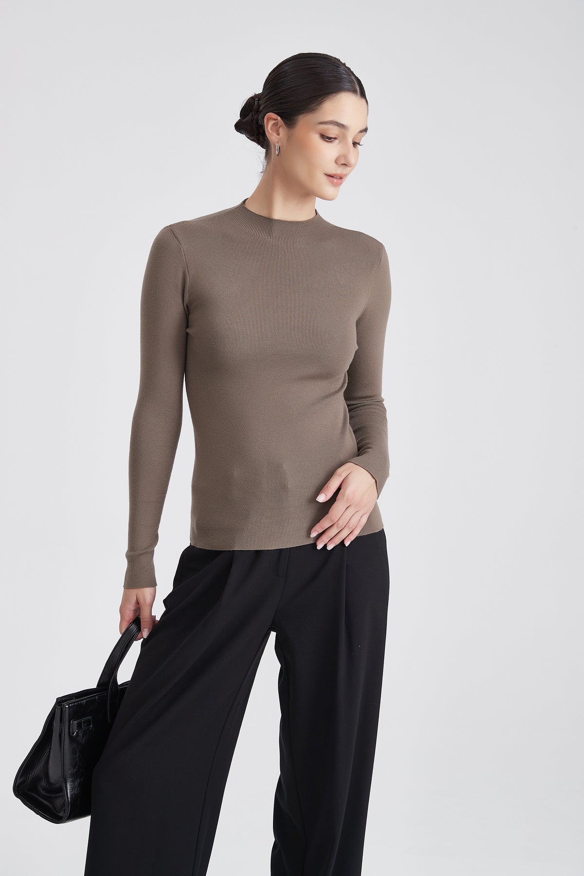 Plain Long-Sleeve Top