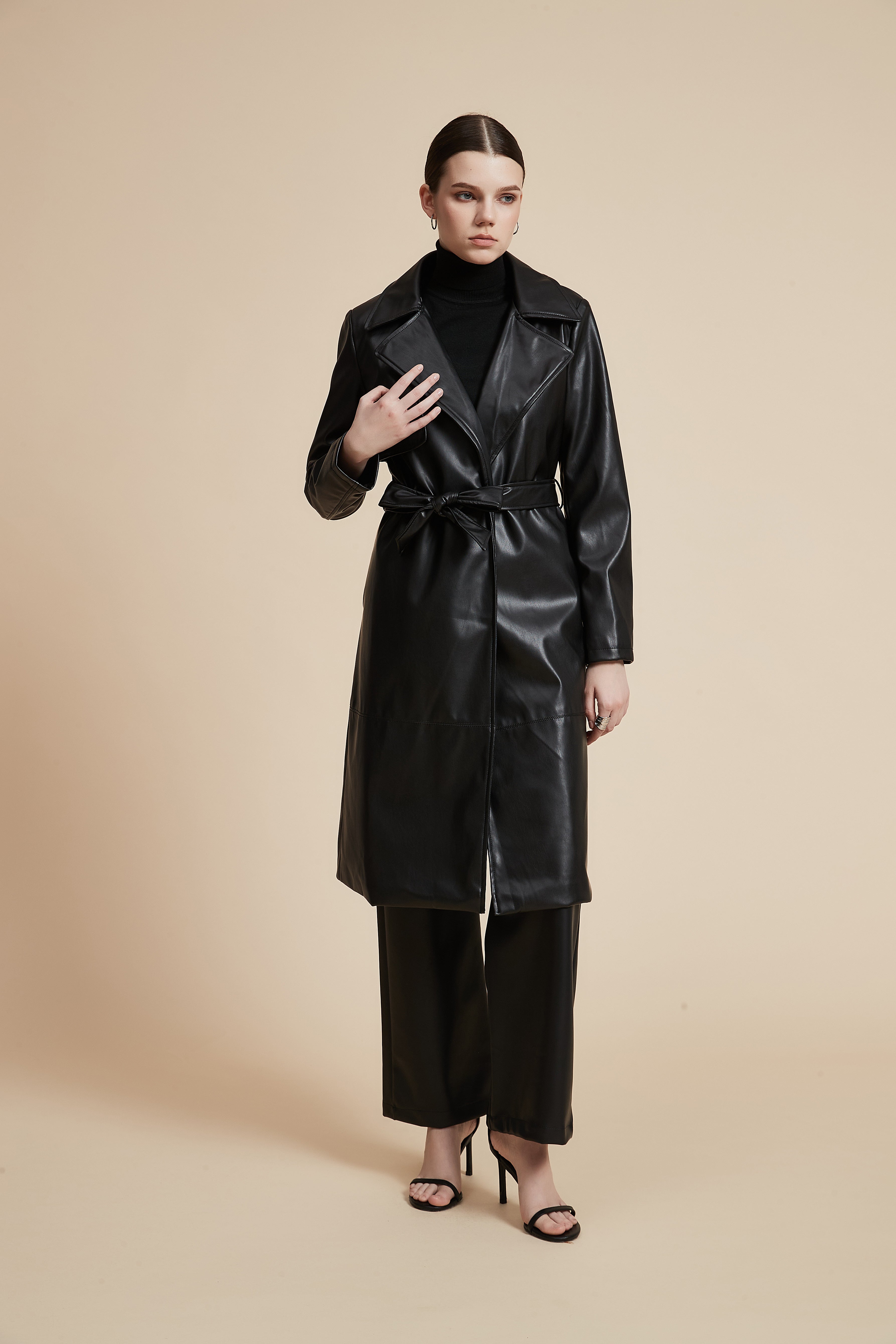 Knee-Length Solid Leather Jacket with Long Sleeves