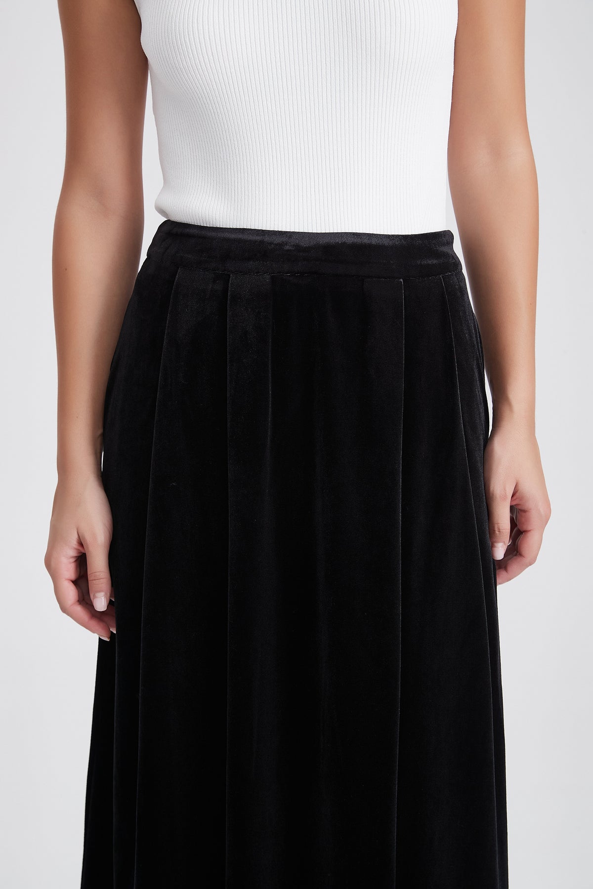 Plain Ruffled Midi Skirt