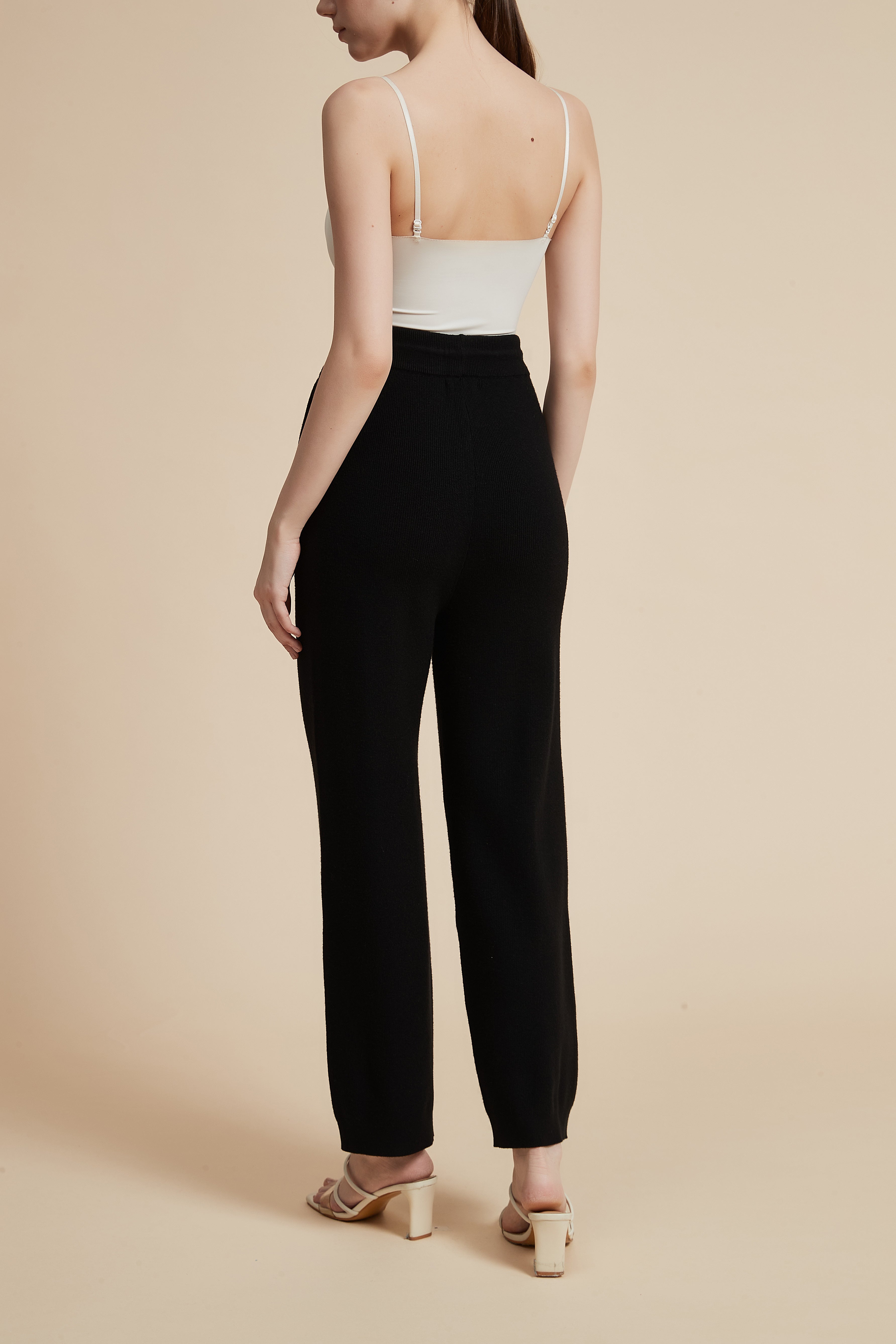 بنطلون طويل سادة برباط وجيوب