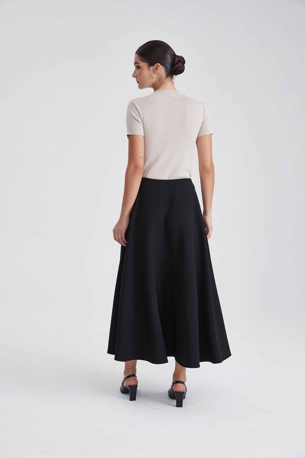 Ruffled Midi Skirt with Side Buttons