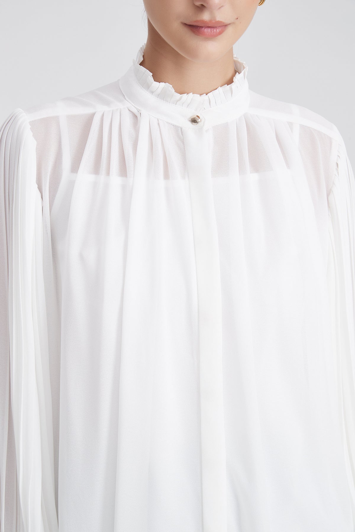 Plain Waist-Length Long-Sleeve Blouse
