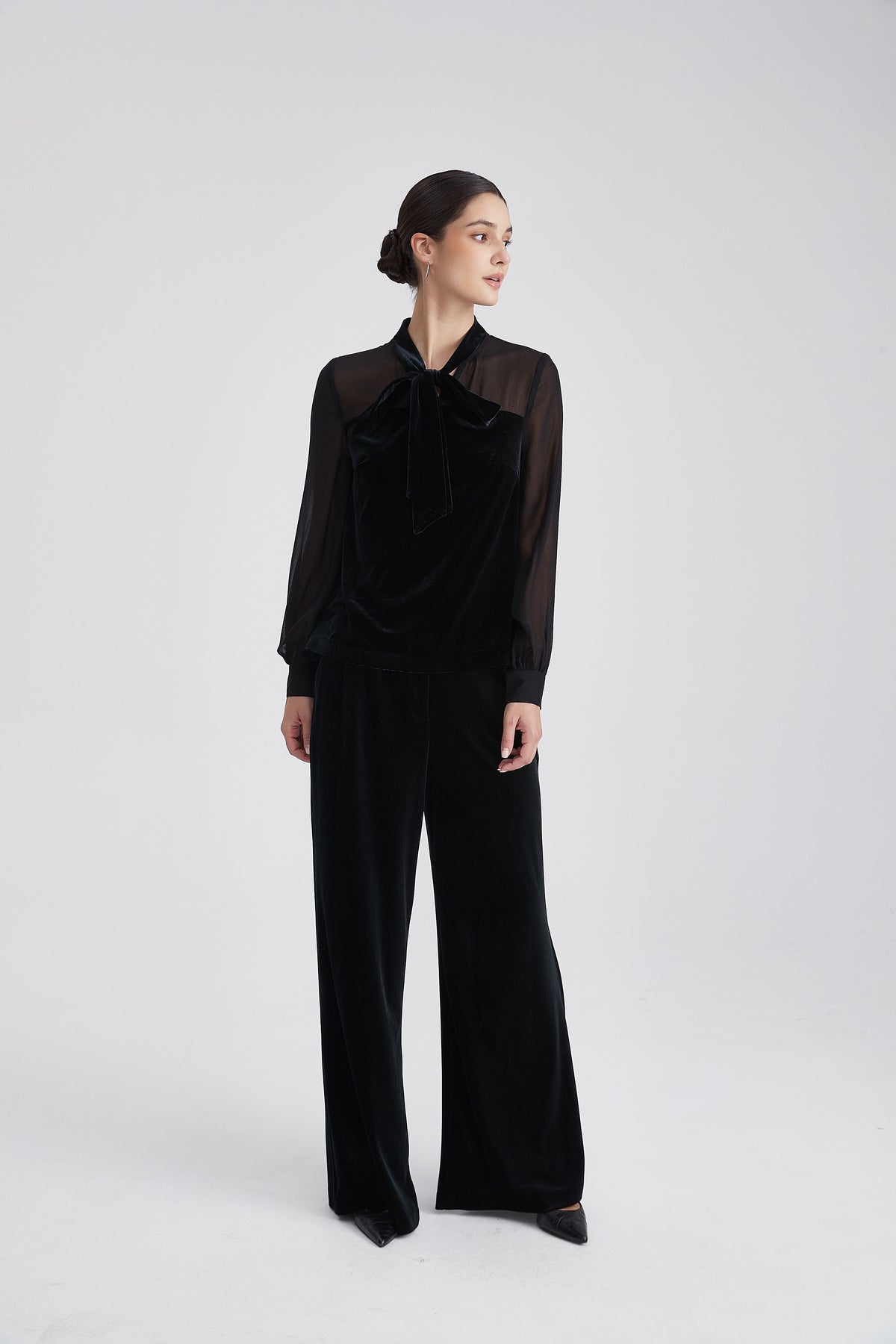 Plain Wide-Leg Long Trousers