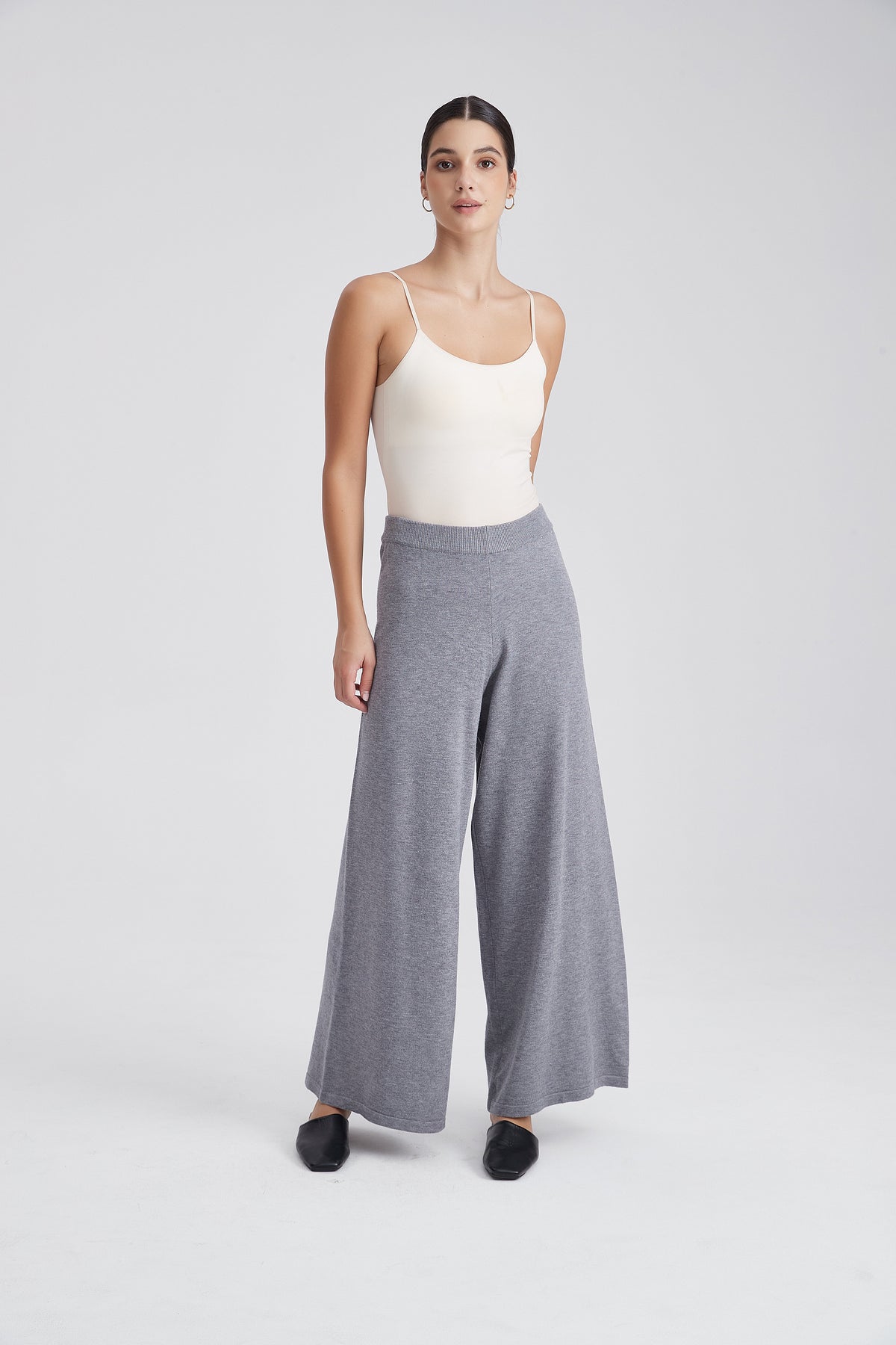 Plain Wide-Leg Long Trousers