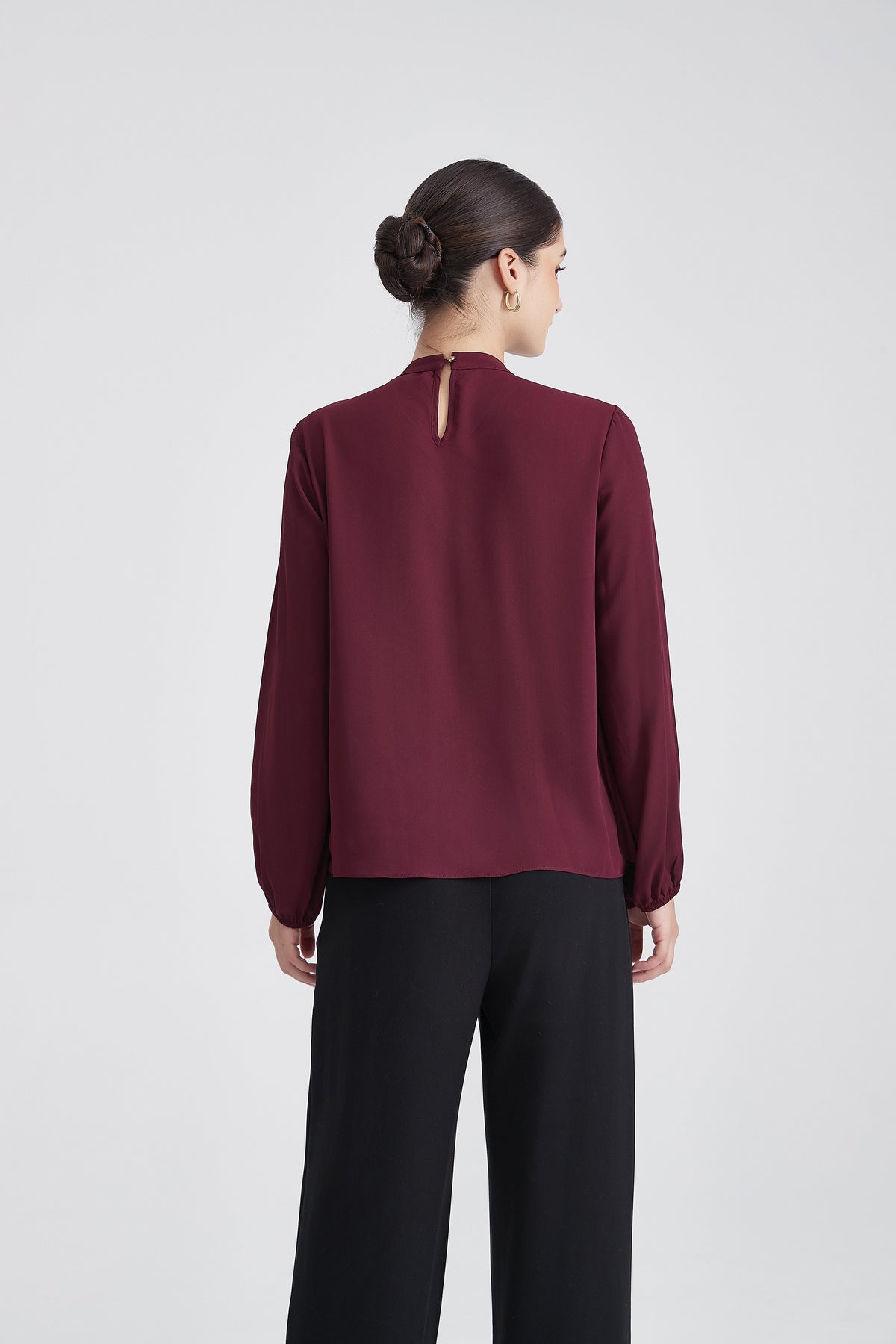 Plain Long-Sleeve Top