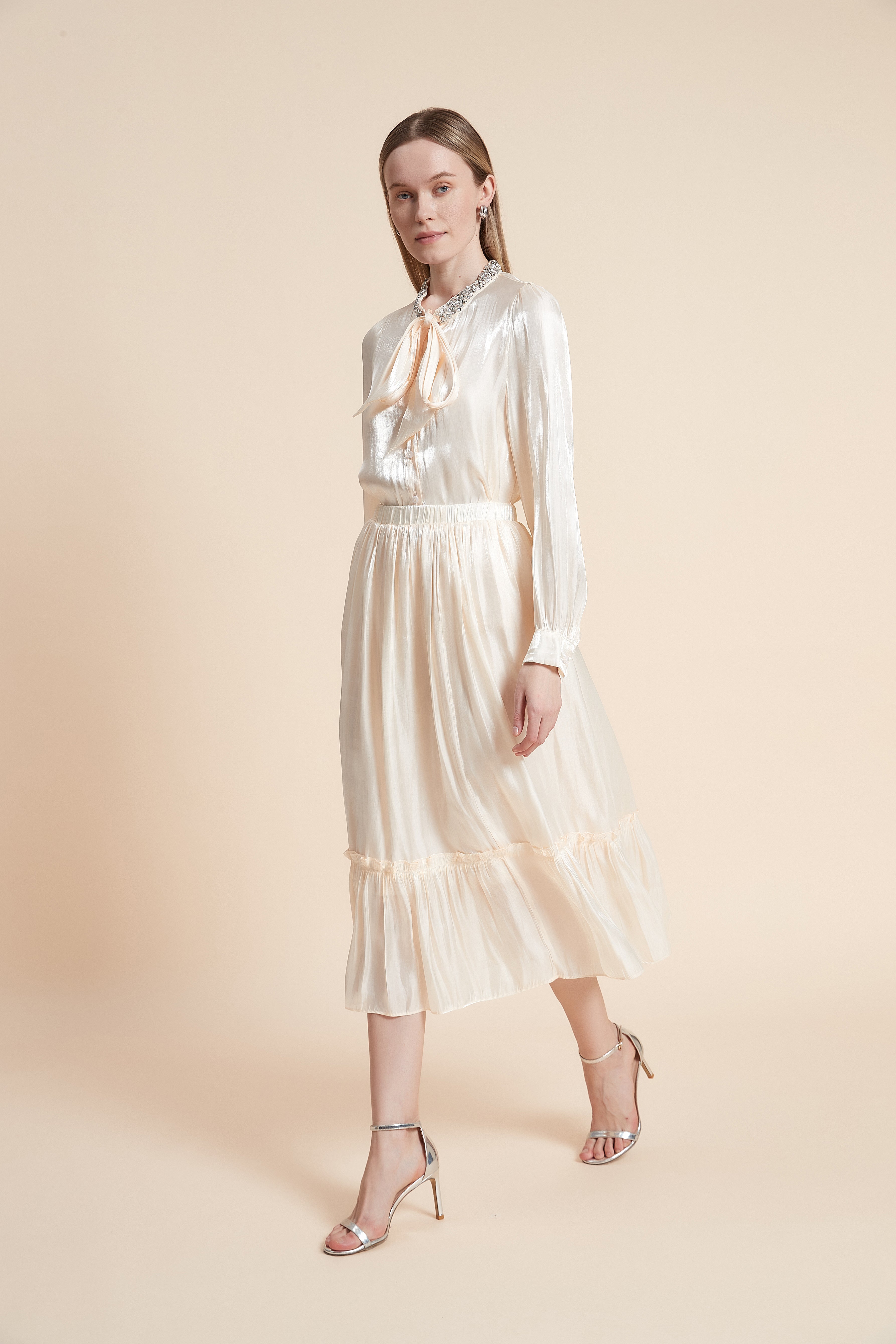 Pleated Solid Midi Skirt