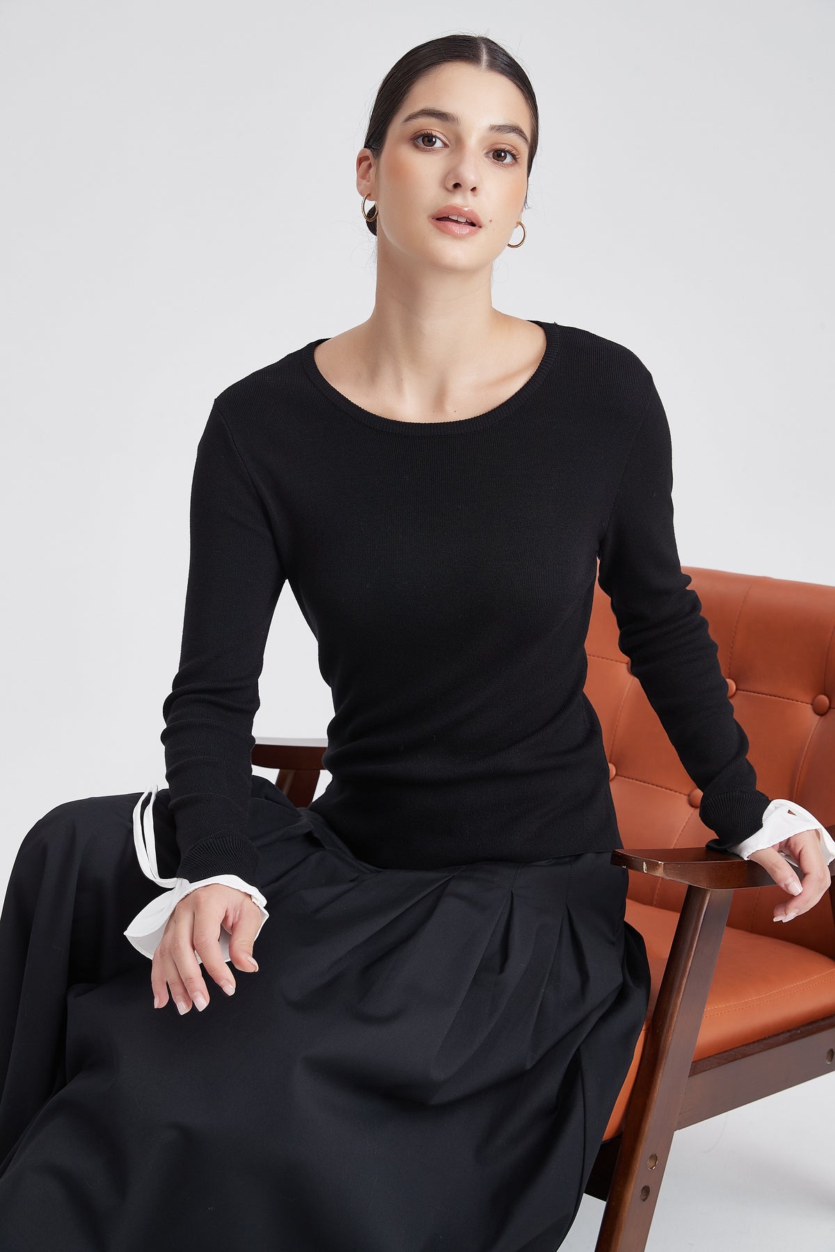 Plain Long-Sleeve Top With Round Neck