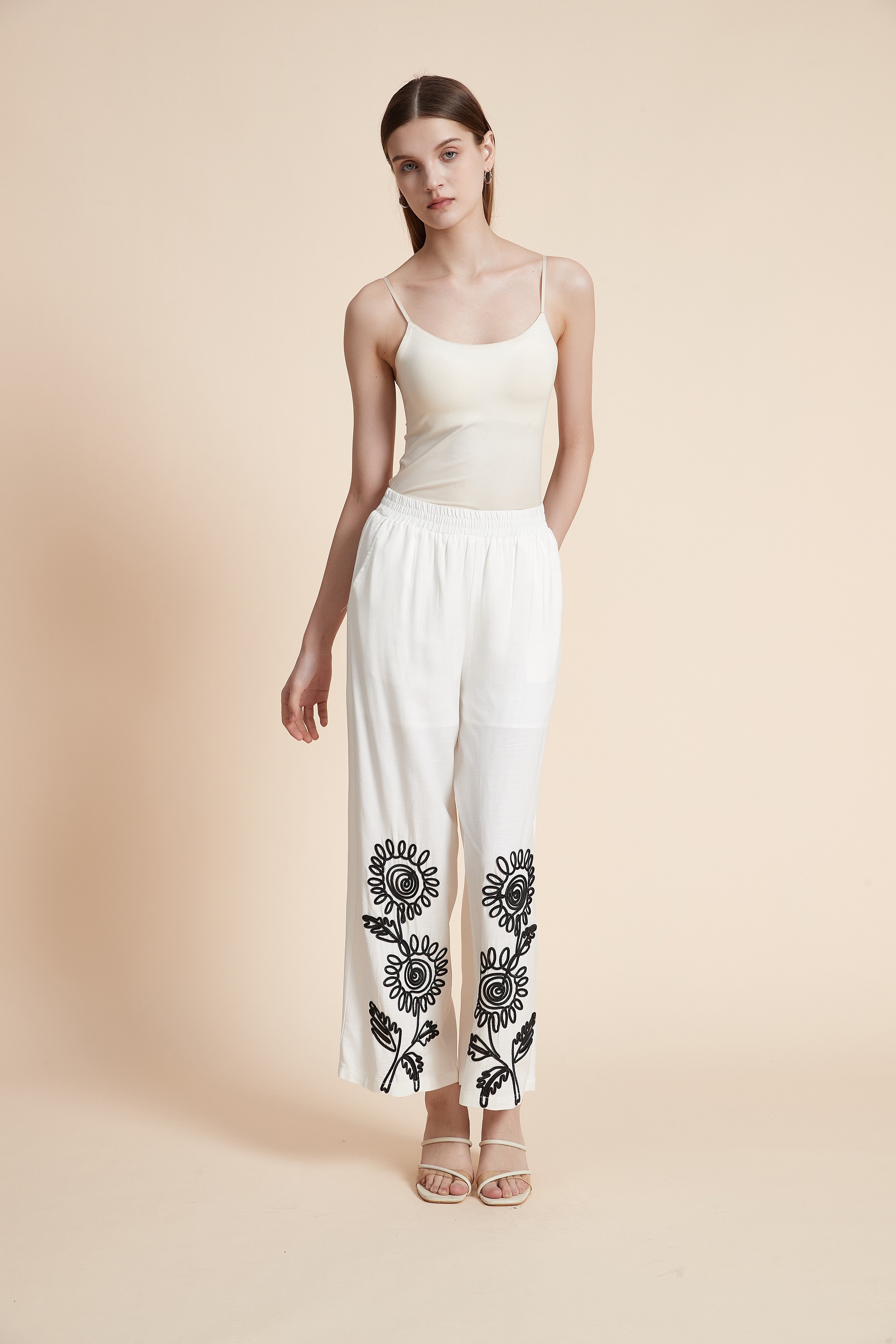 Printed Cropped Pants