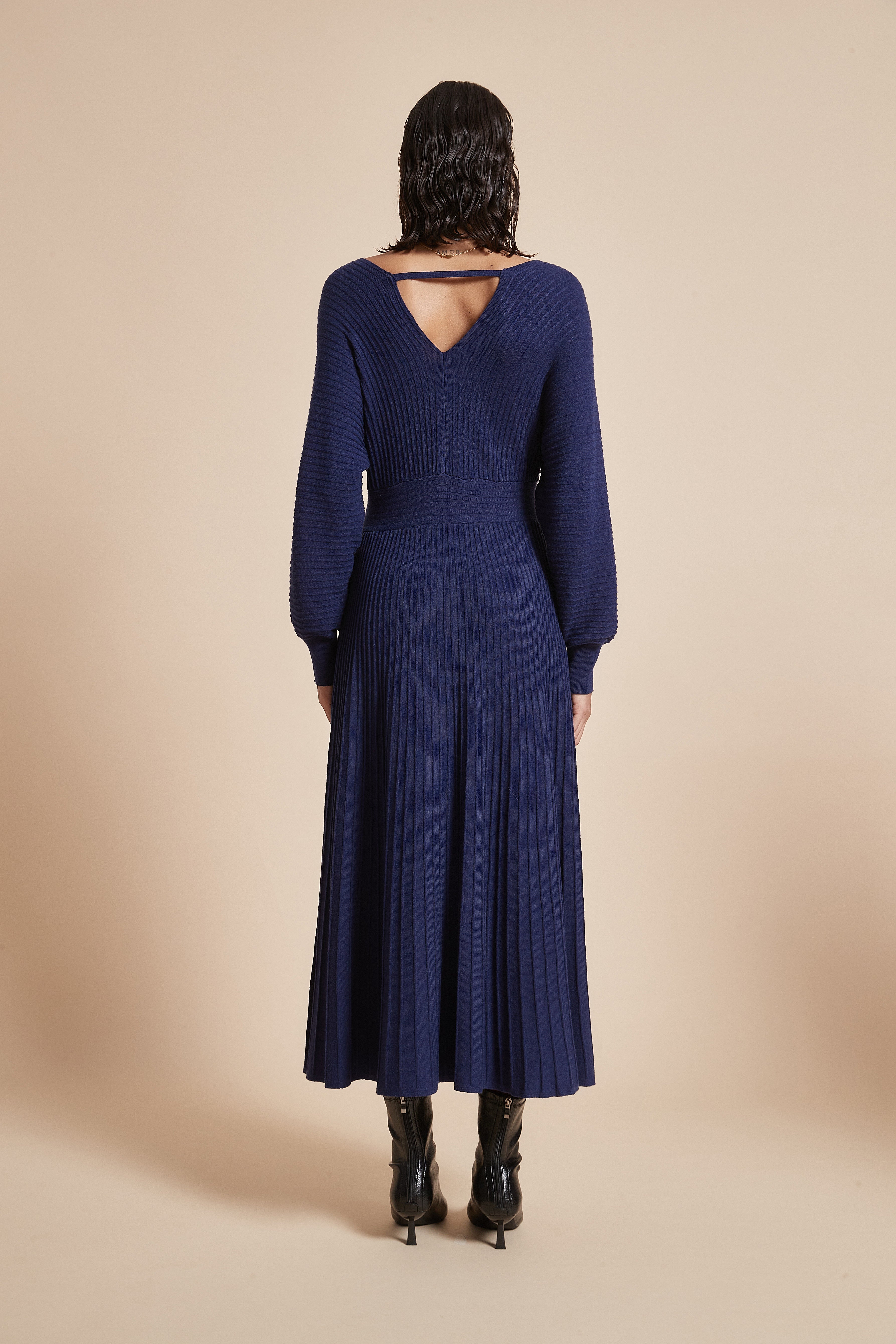 Midi Dress With Half Sleeves And Front Buttons