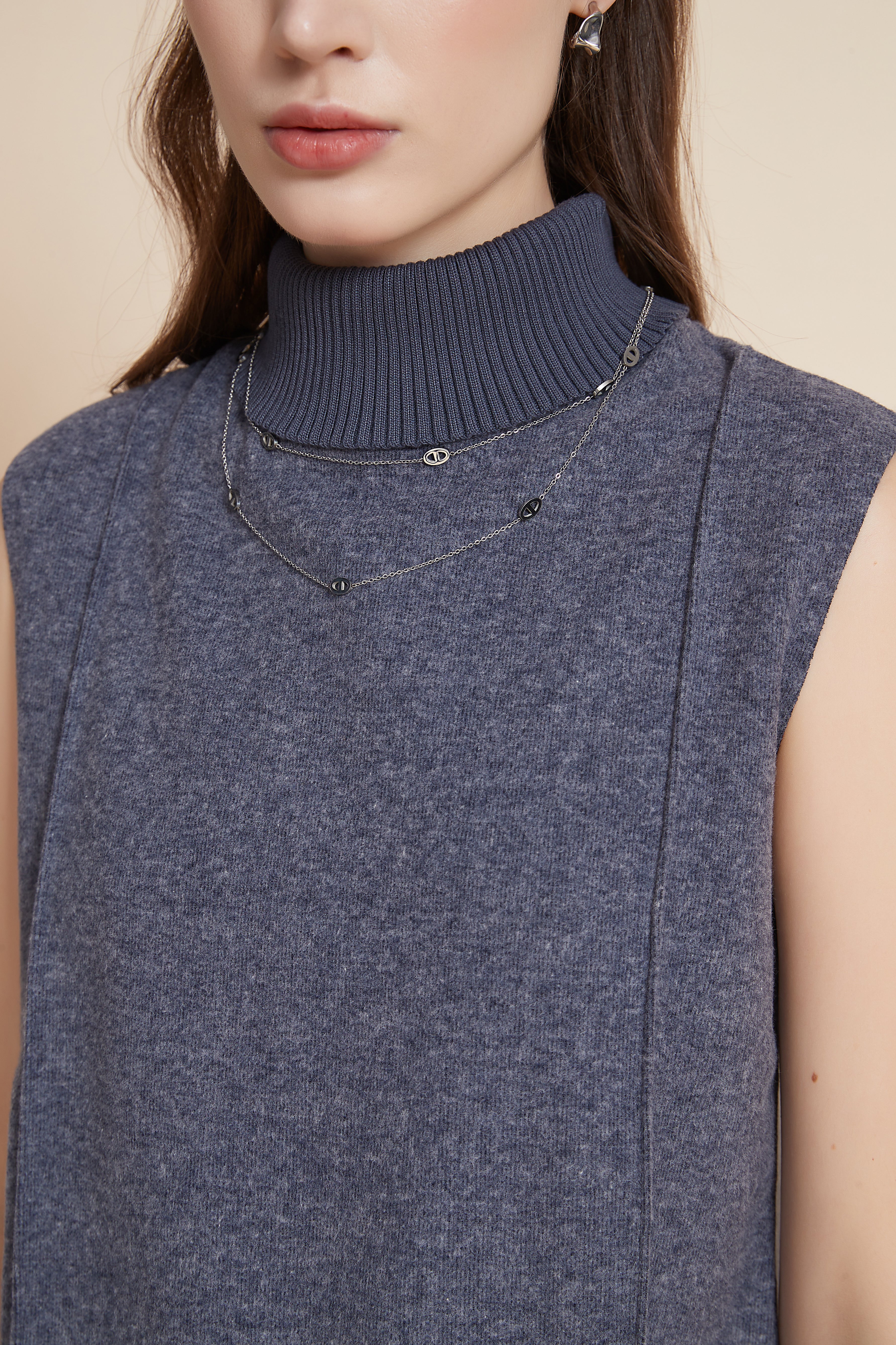 Yola Sleeveless High Neck Blouse with Side Embroidery Stripes