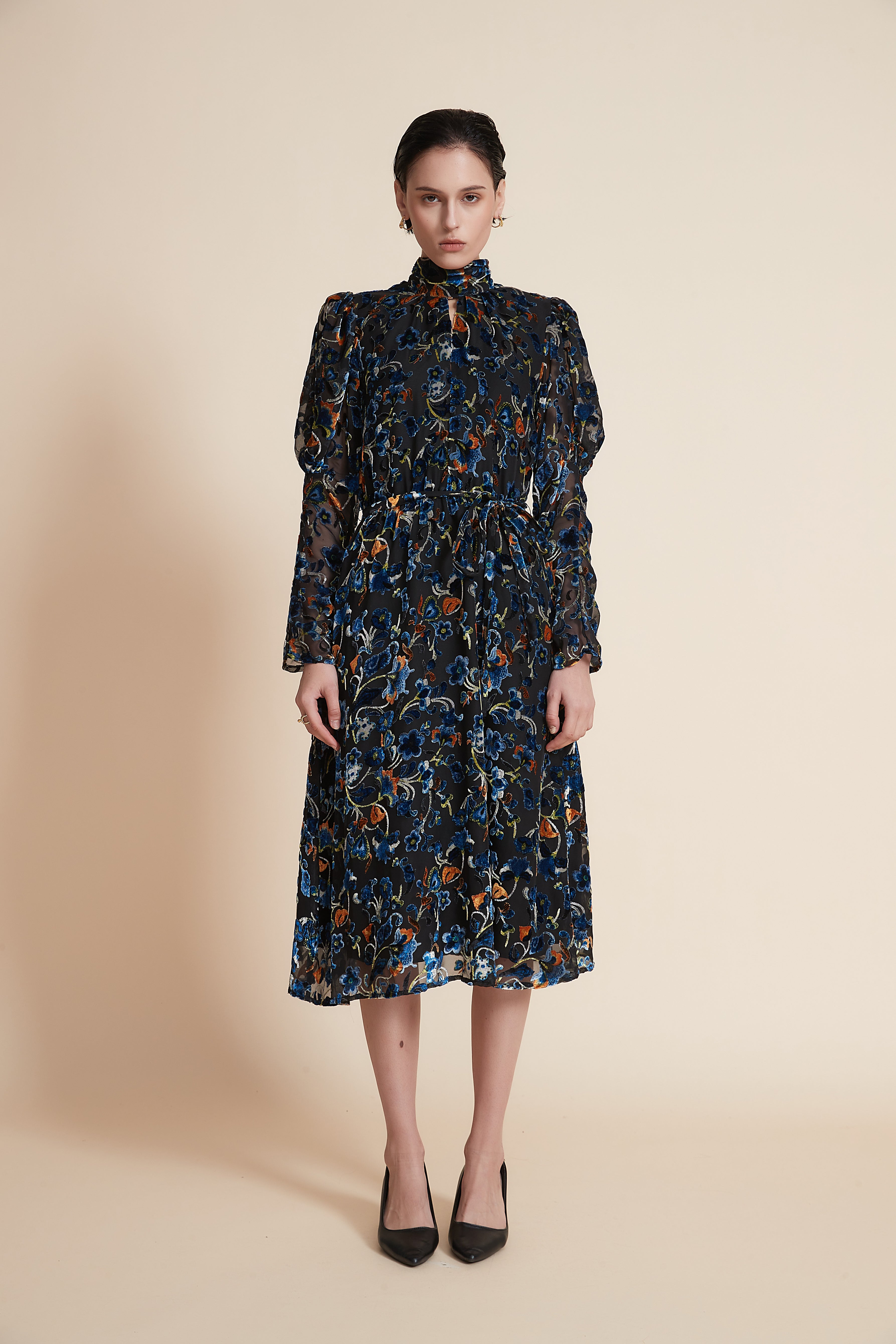 Printed Midi Dress with Long Sleeves and Round Neckline