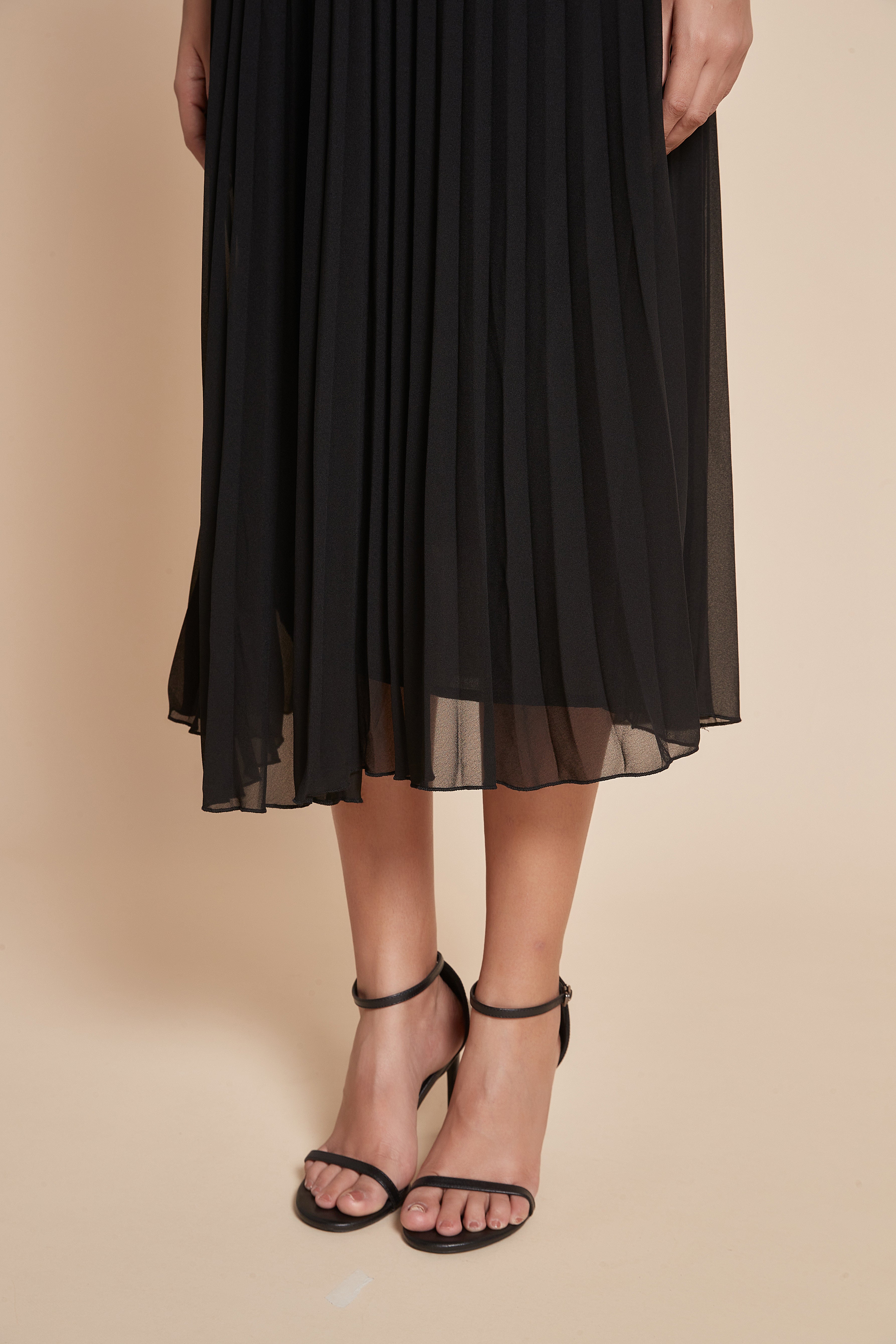 Yola Midi skirt with wide ruffle detail