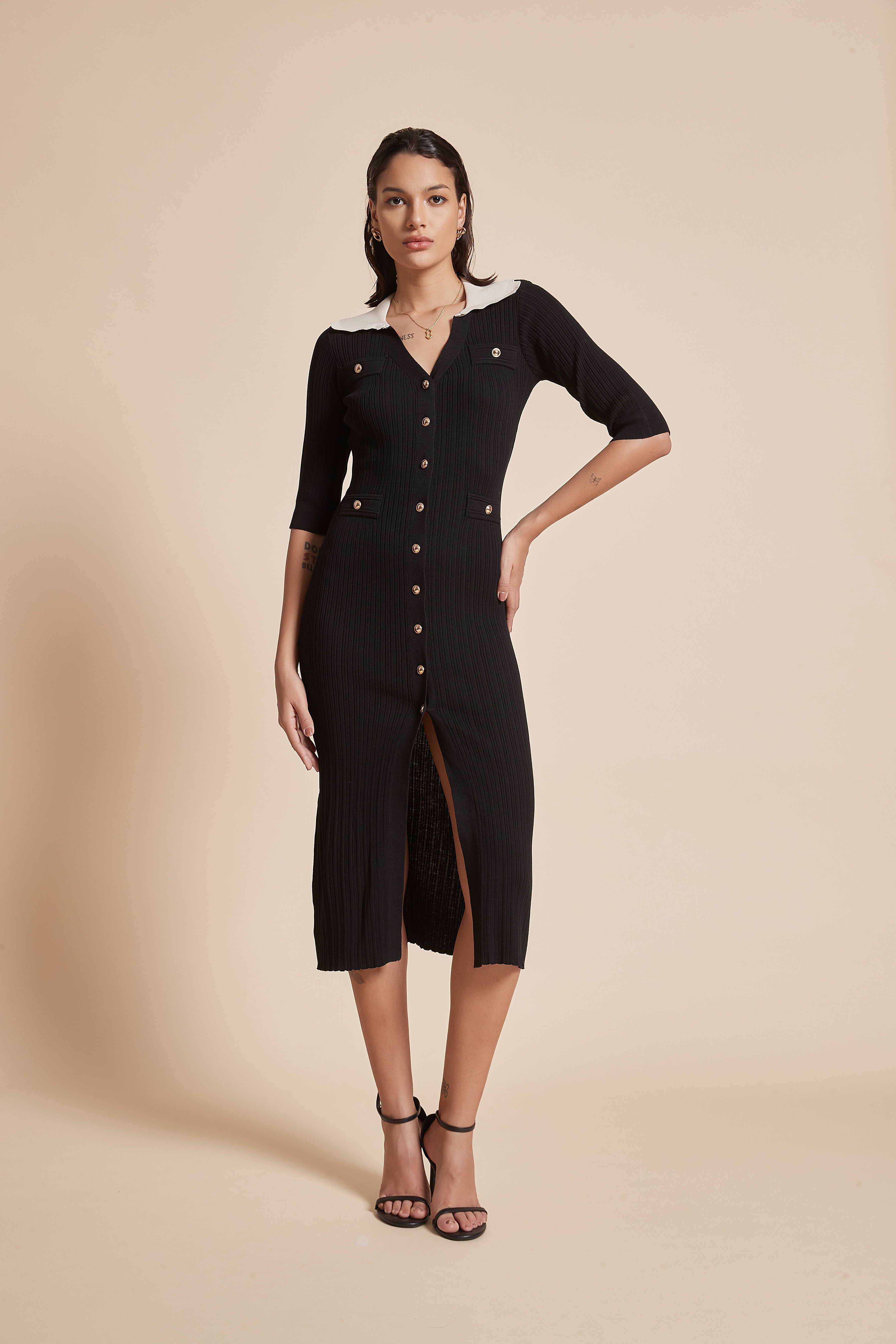 Midi Dress With Half Sleeves And Front Buttons