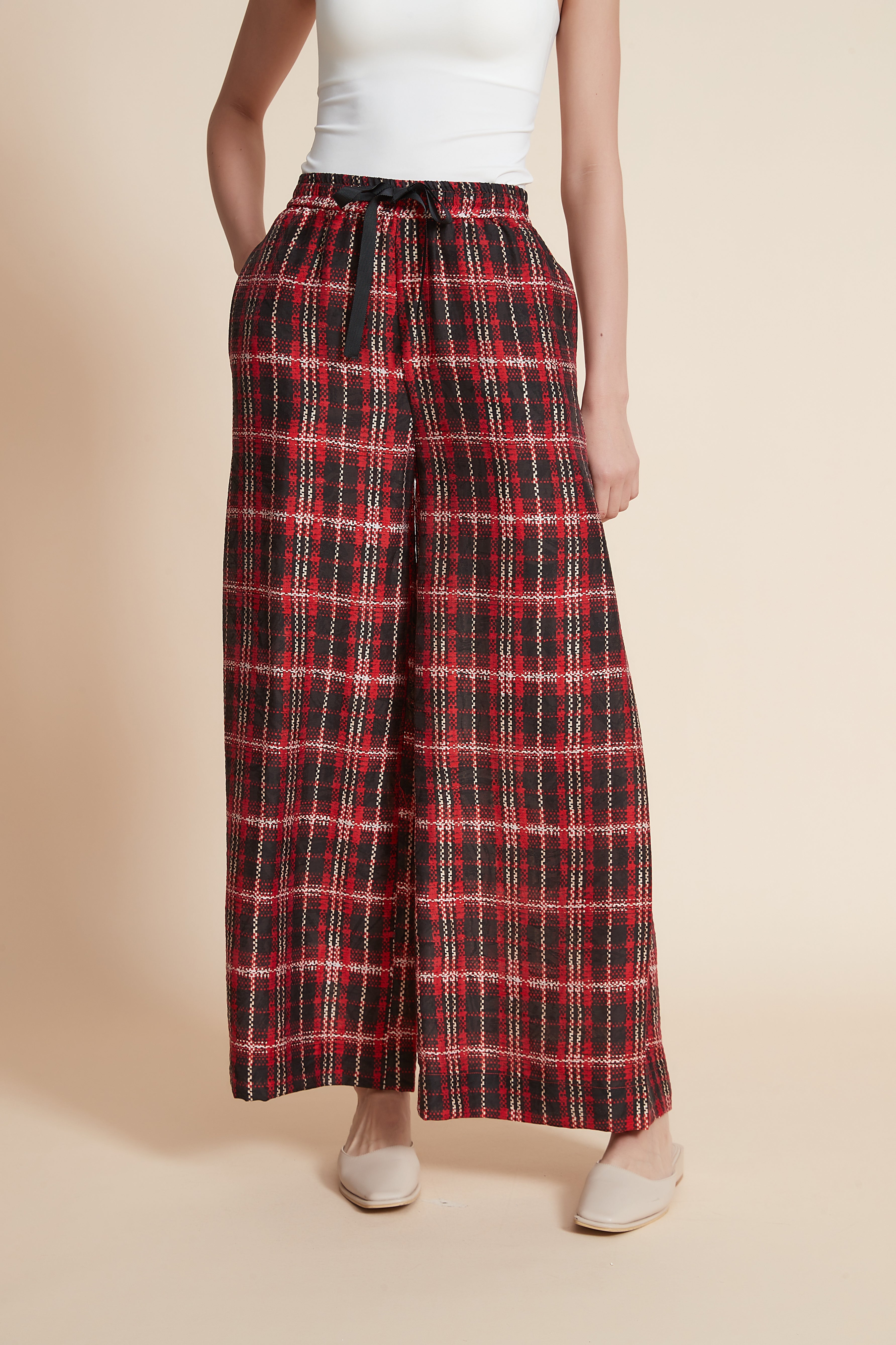 Wide-Leg High-Waisted Pant