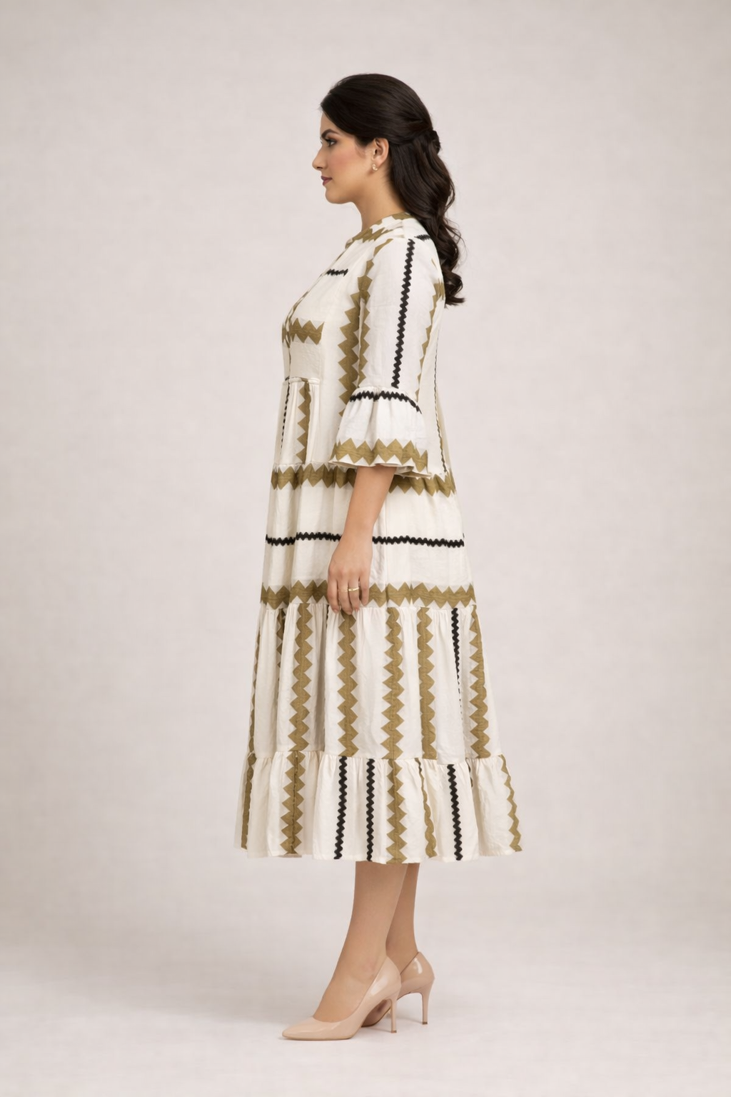 Patterned Midi Dress With 3/4 Sleeves