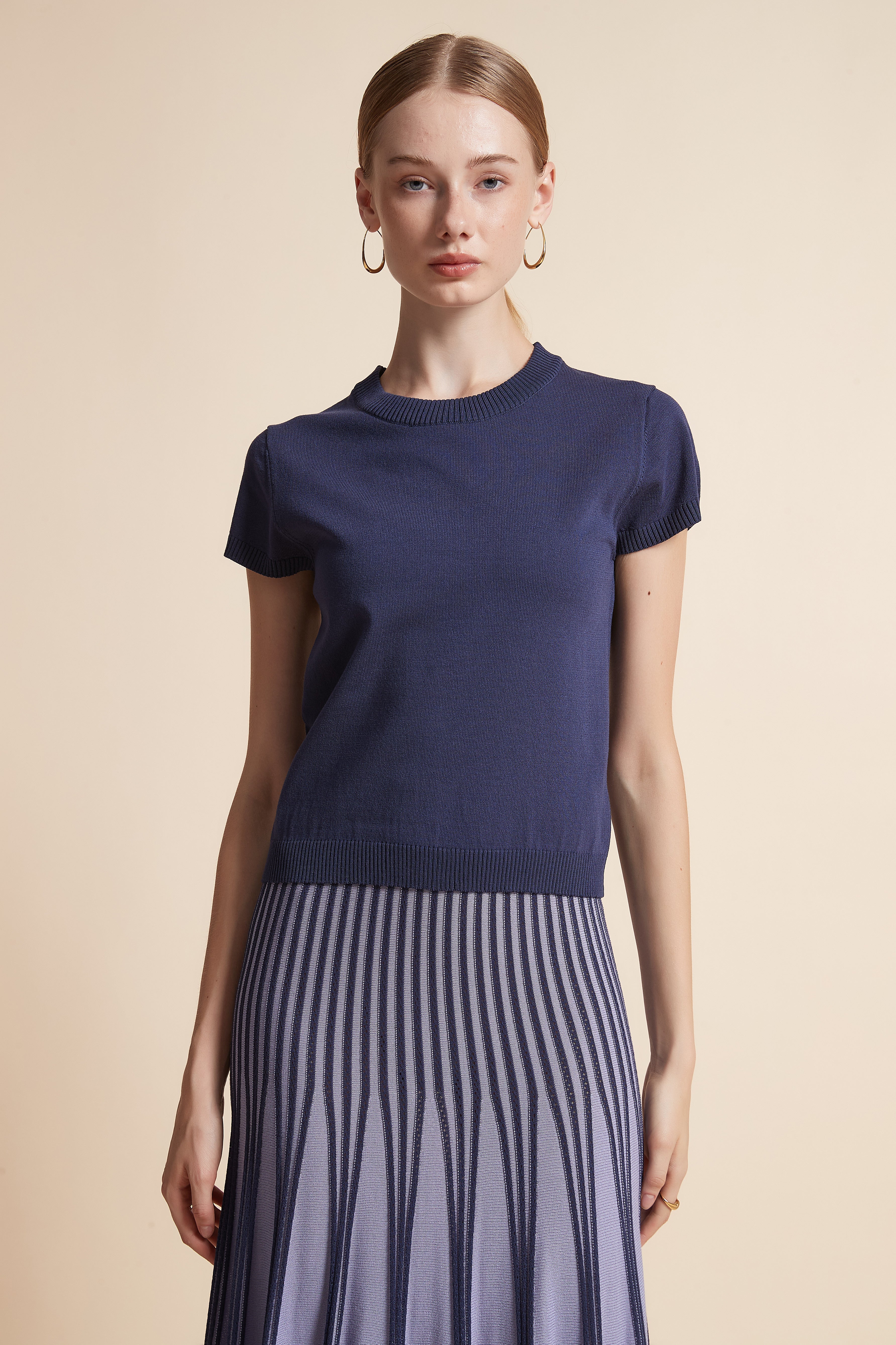 توب منسوج سادة نص كم