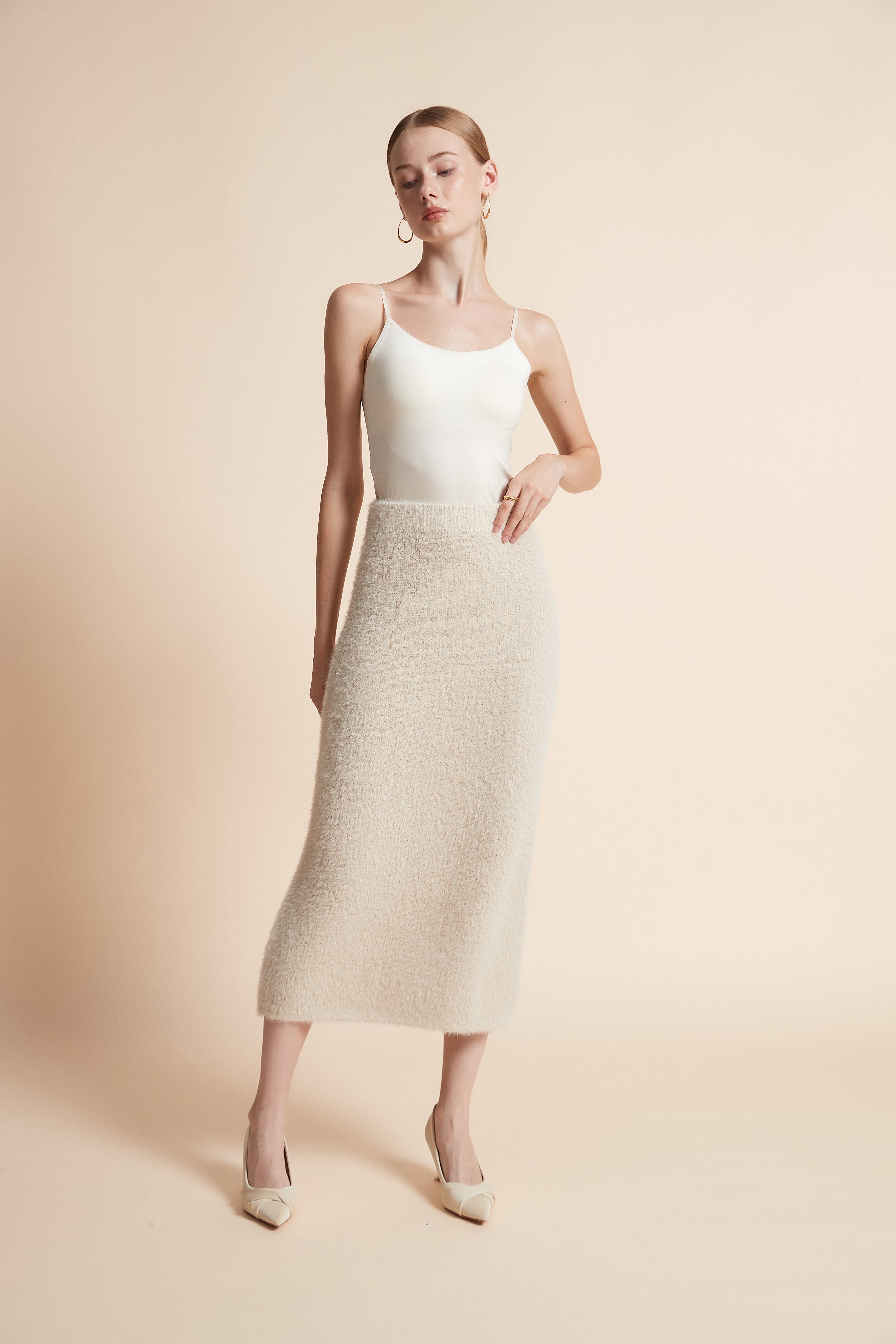 تنورة ميدي فرو