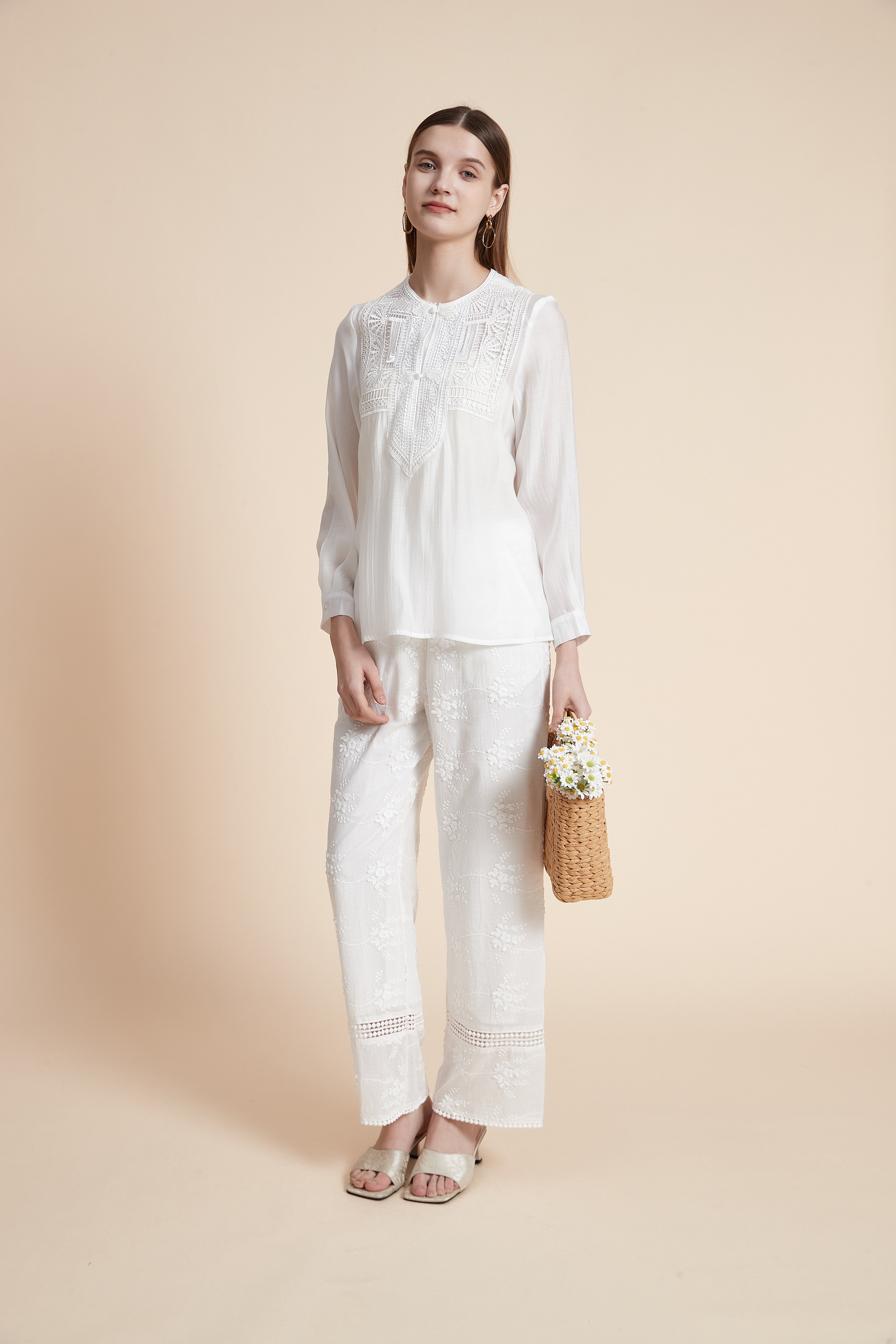 بلوزة سادة بأكمام طويلة رسمية