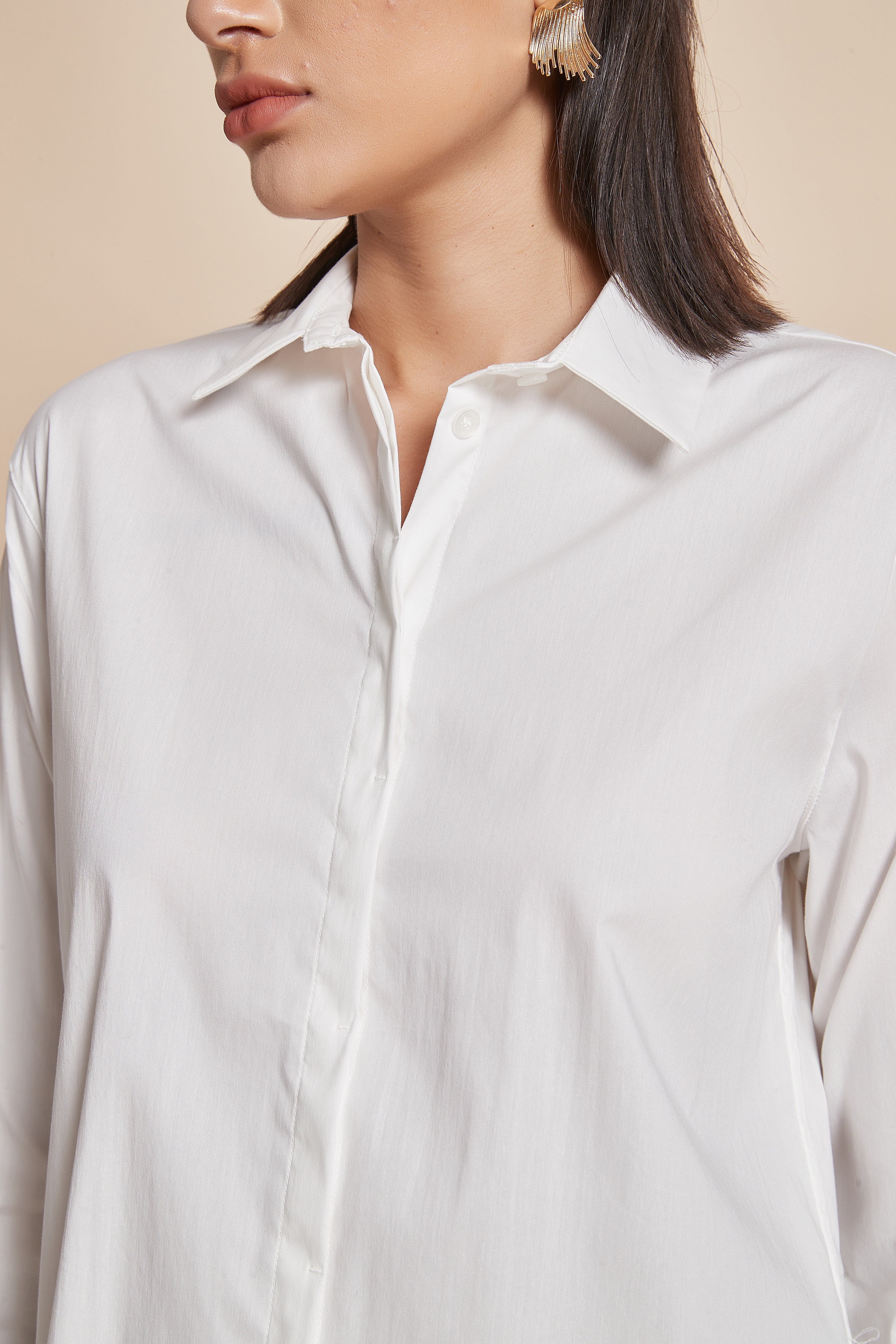 Blouse With Long Sleeves And Front Buttons
