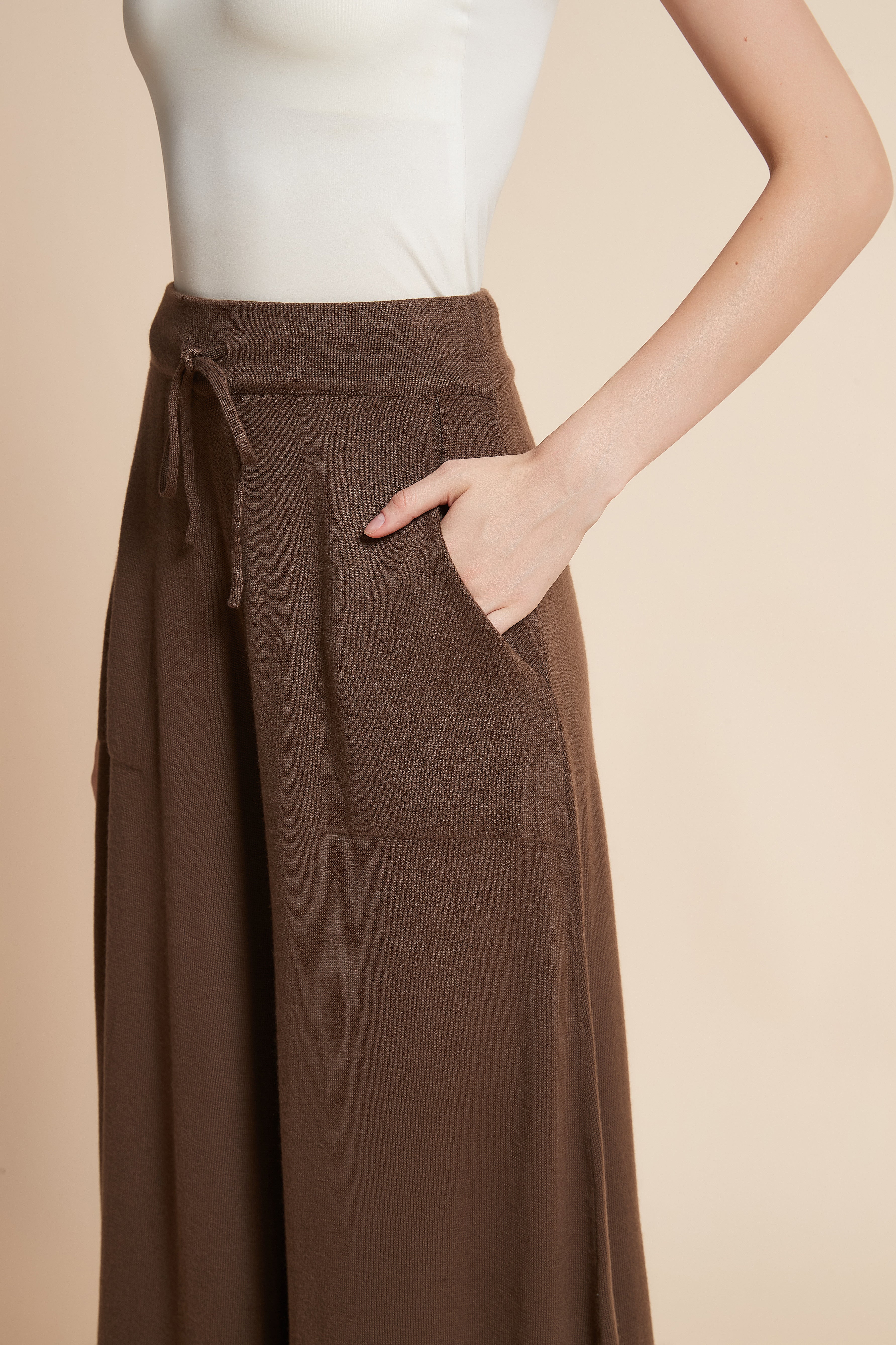Wide-Leg Pants with Pockets