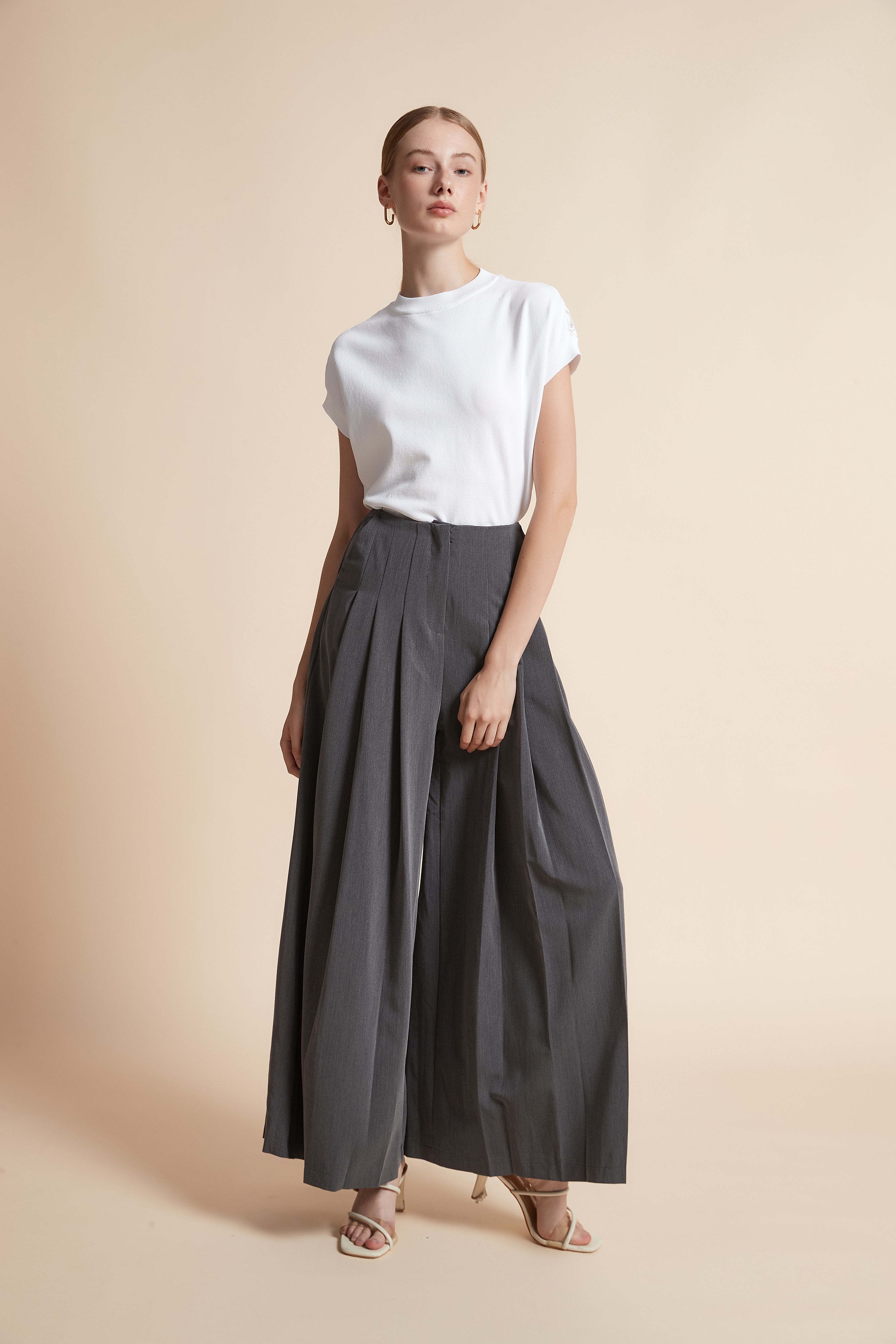 Wide-Leg Long Pants