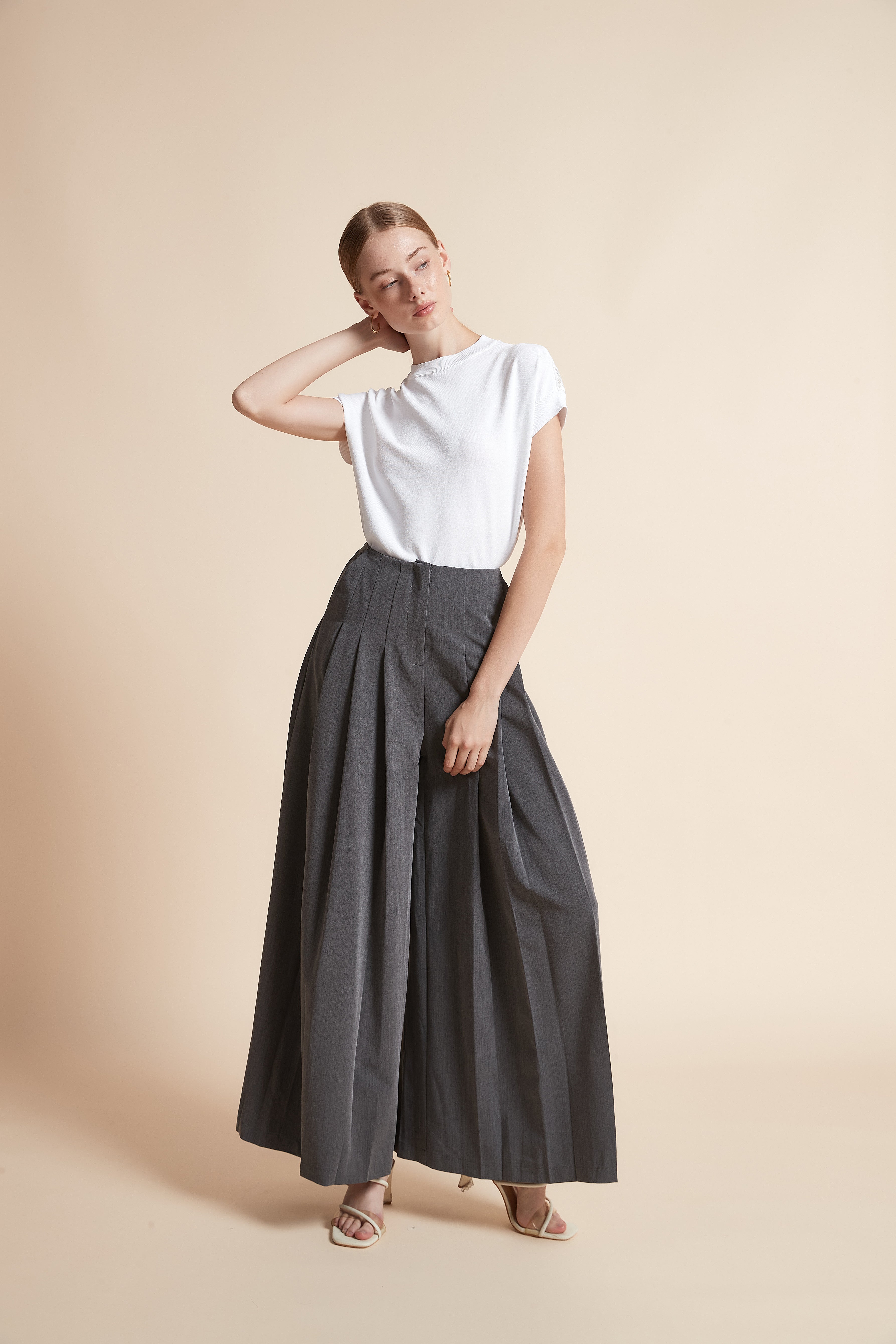 Wide-Leg Long Pants