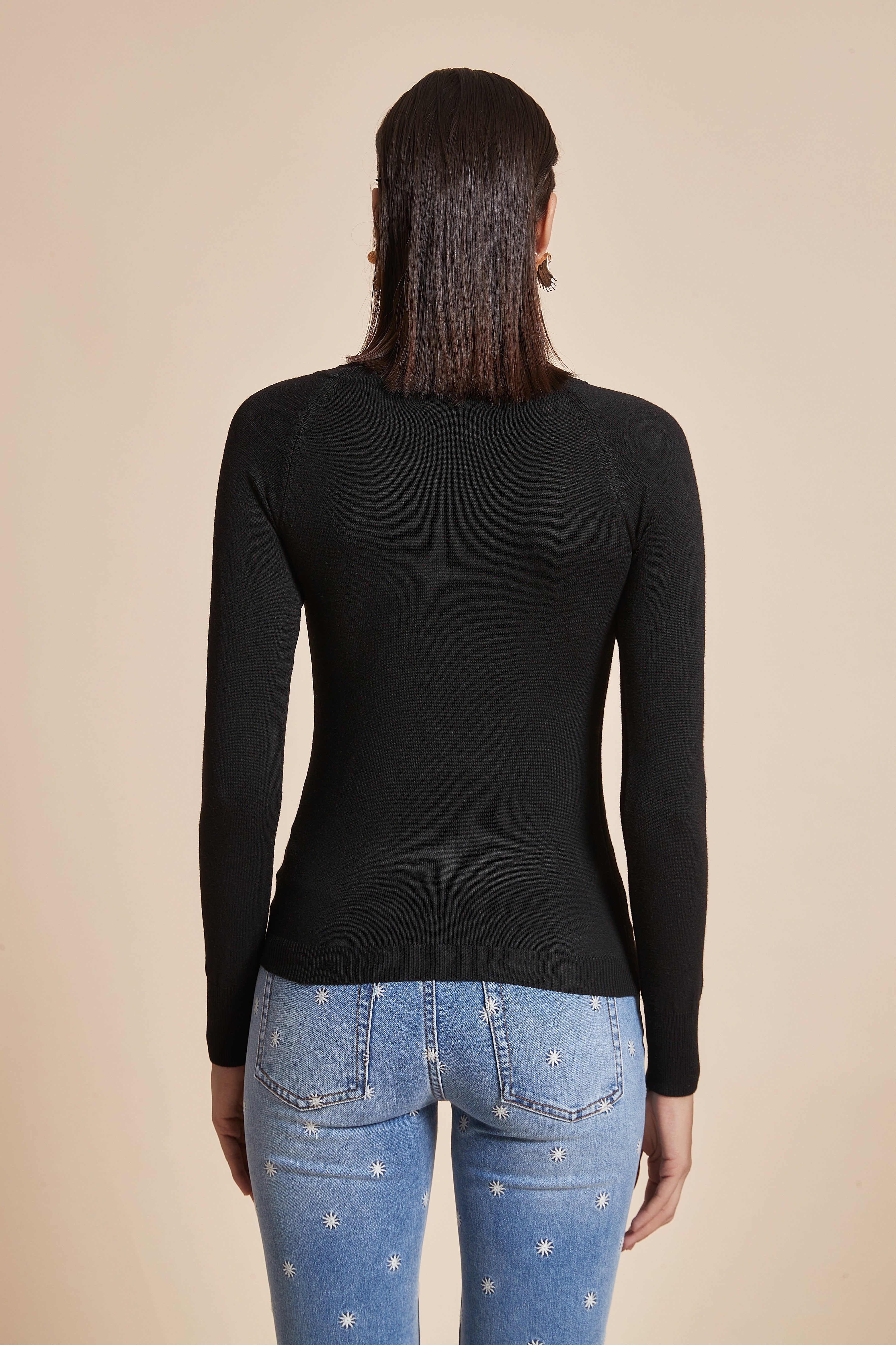 Fitted Plain Blouse with Long Sleeves