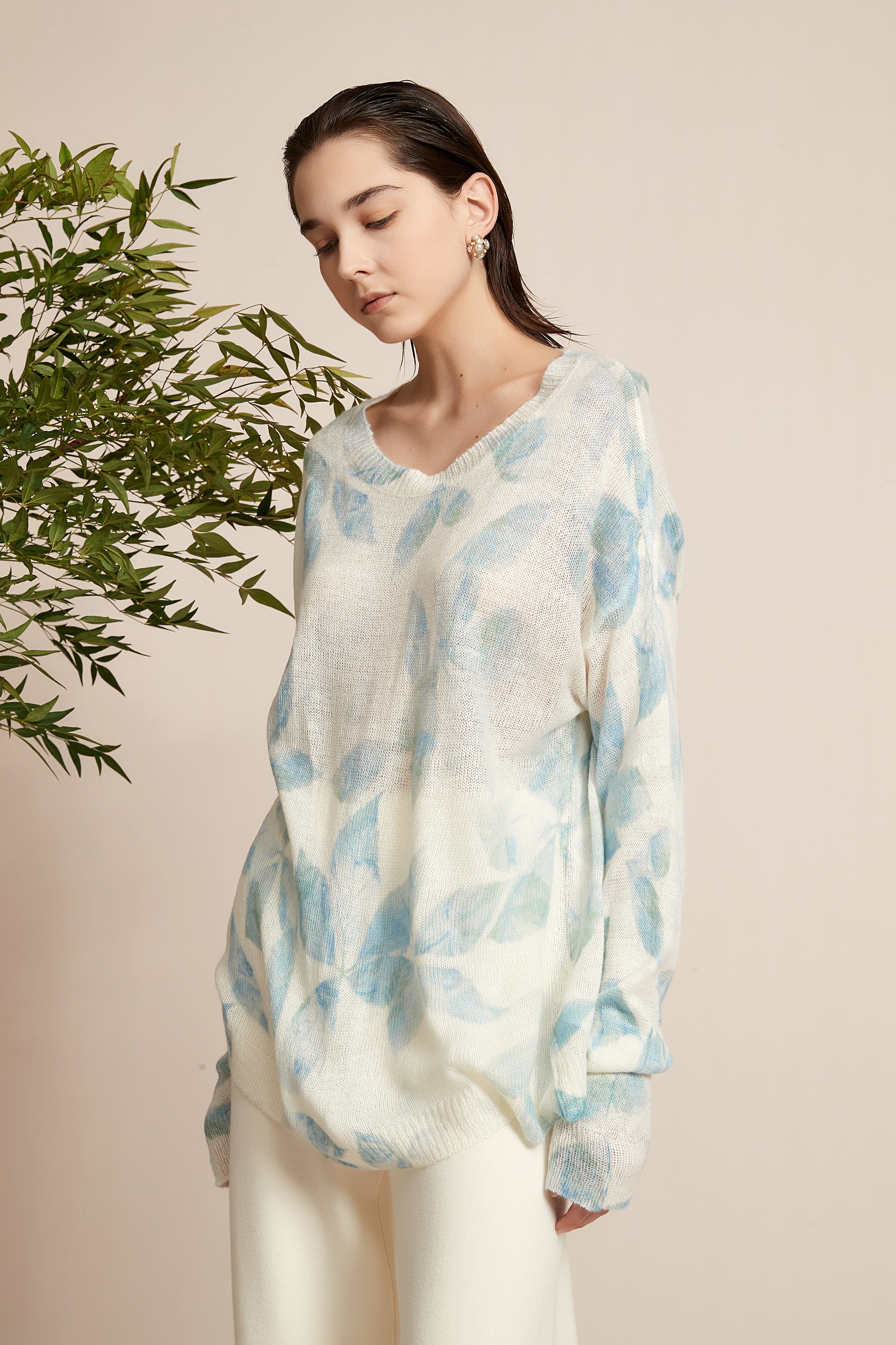 Long Floral Blouse With Long Sleeves