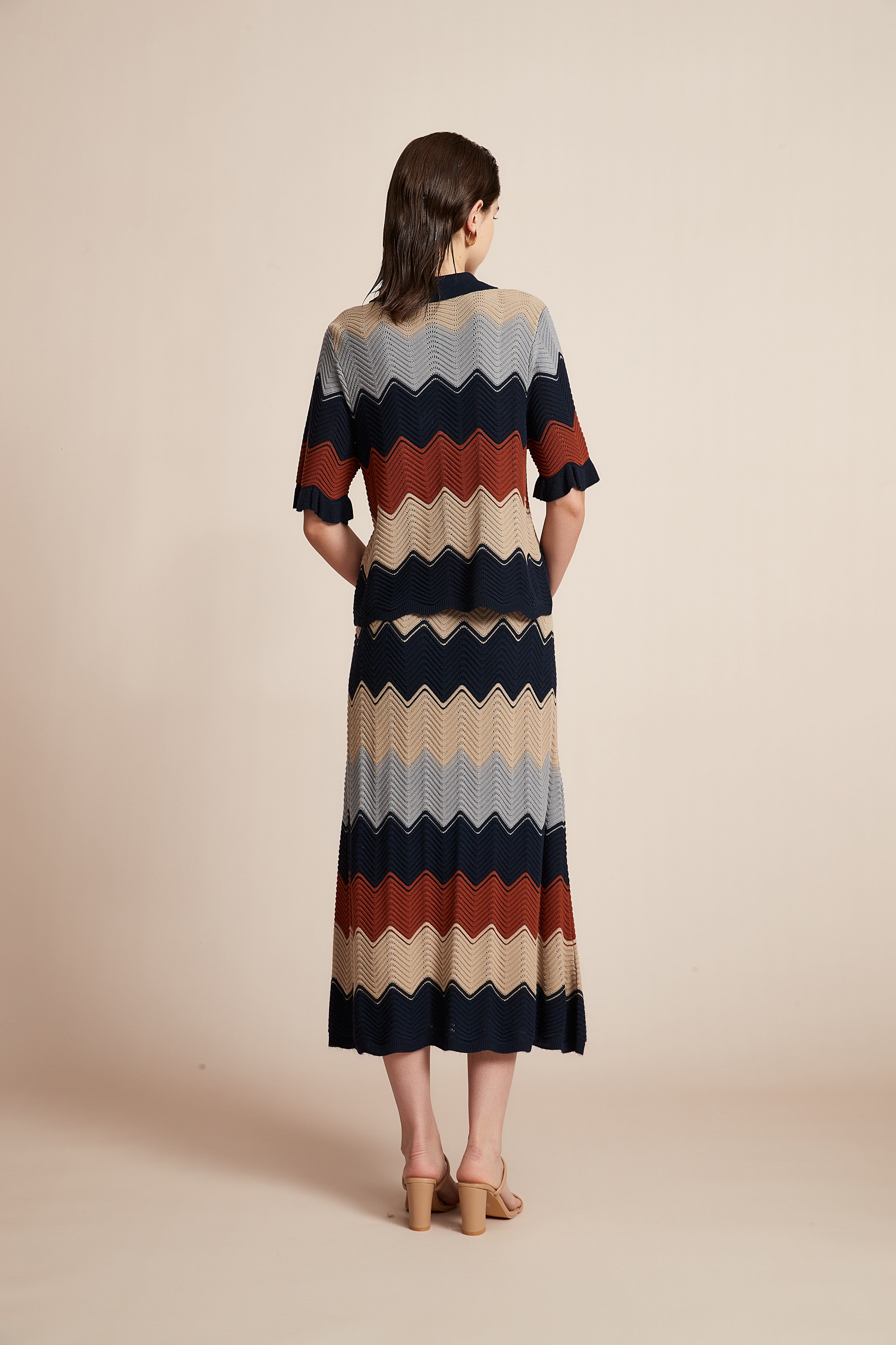 Multi-Colored Wool Blouse With Half Sleeves And Collar