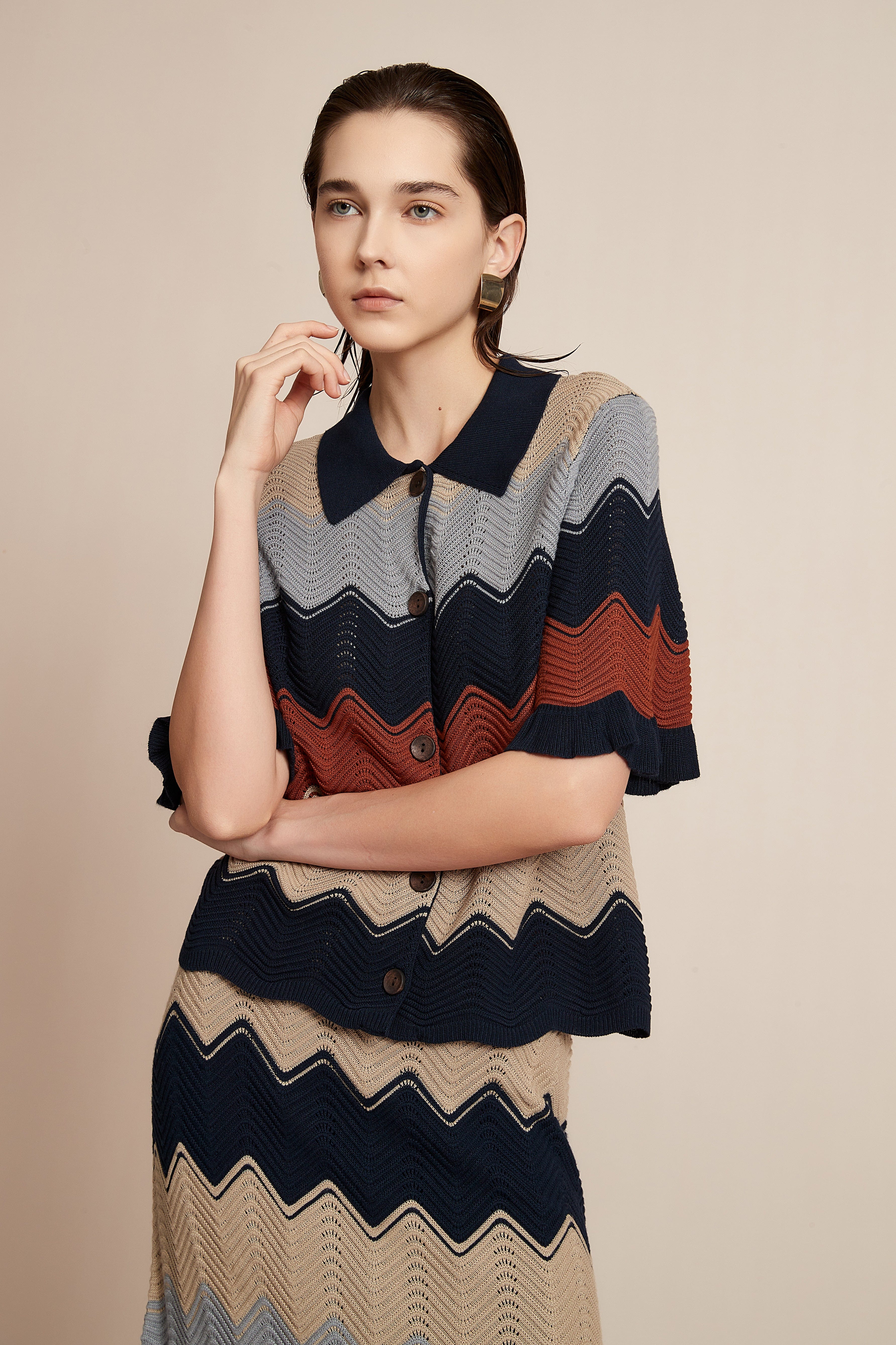 Multi-Colored Wool Blouse With Half Sleeves And Collar