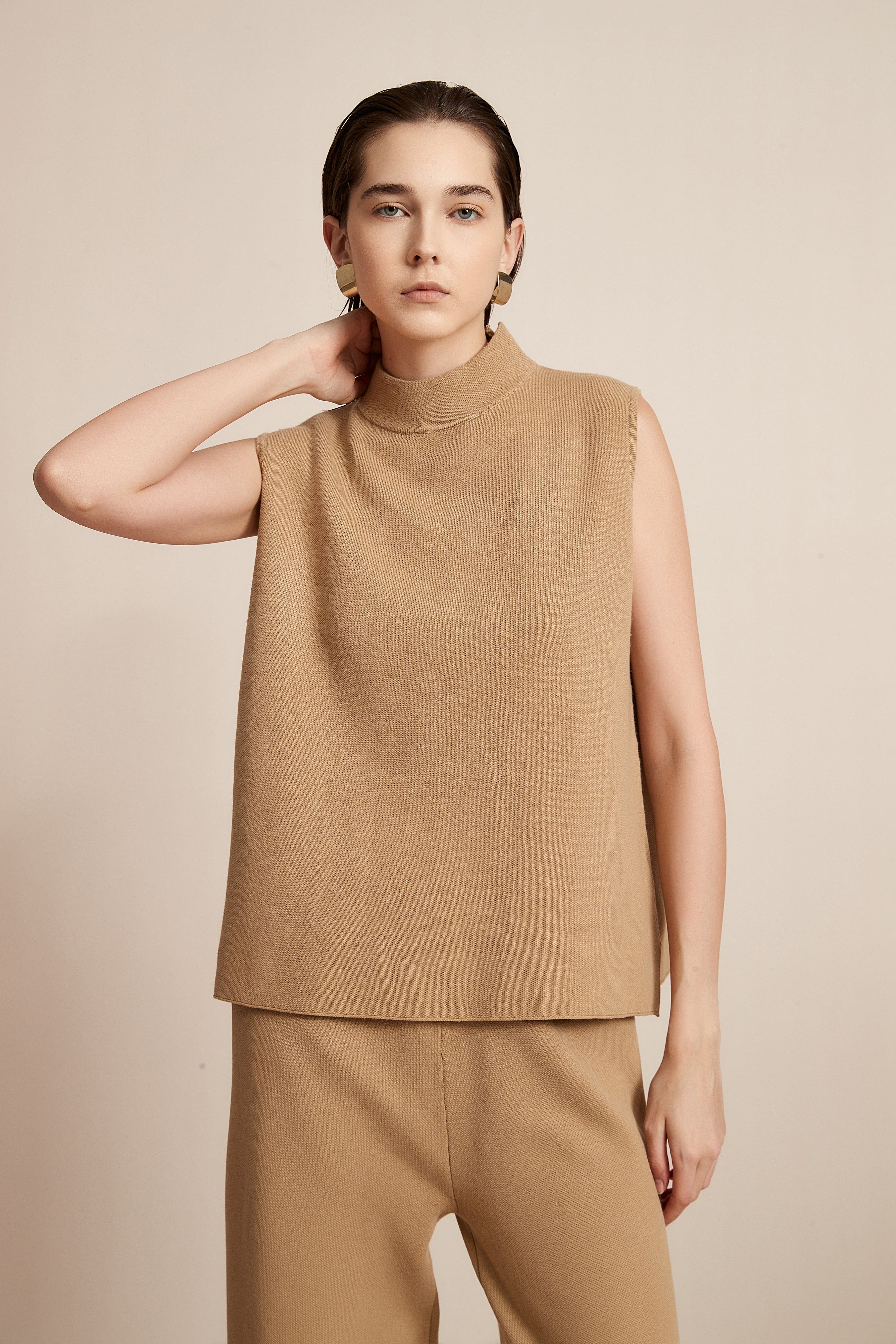 Long Winter Plain cut Blouse
