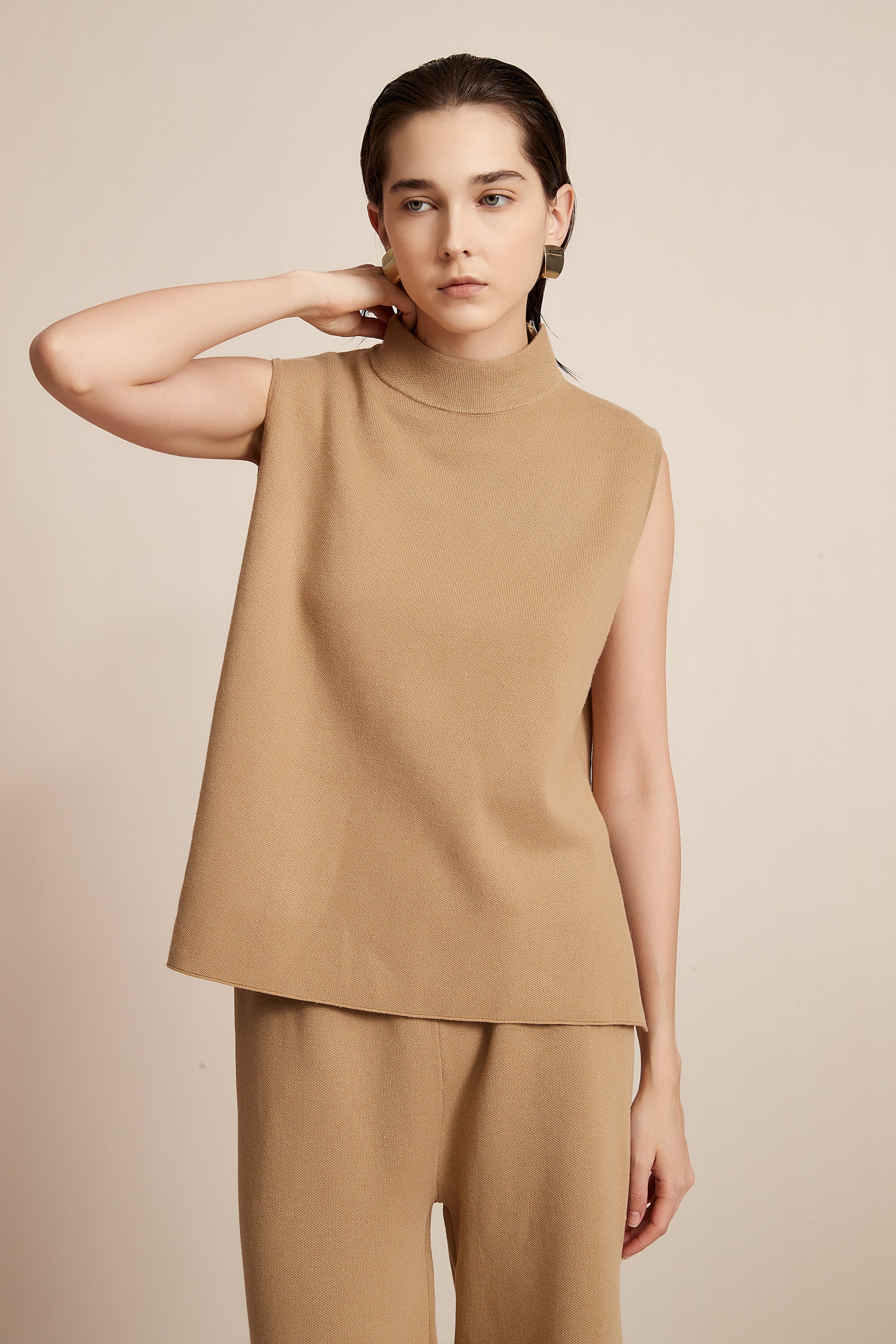 Long Winter Plain cut Blouse