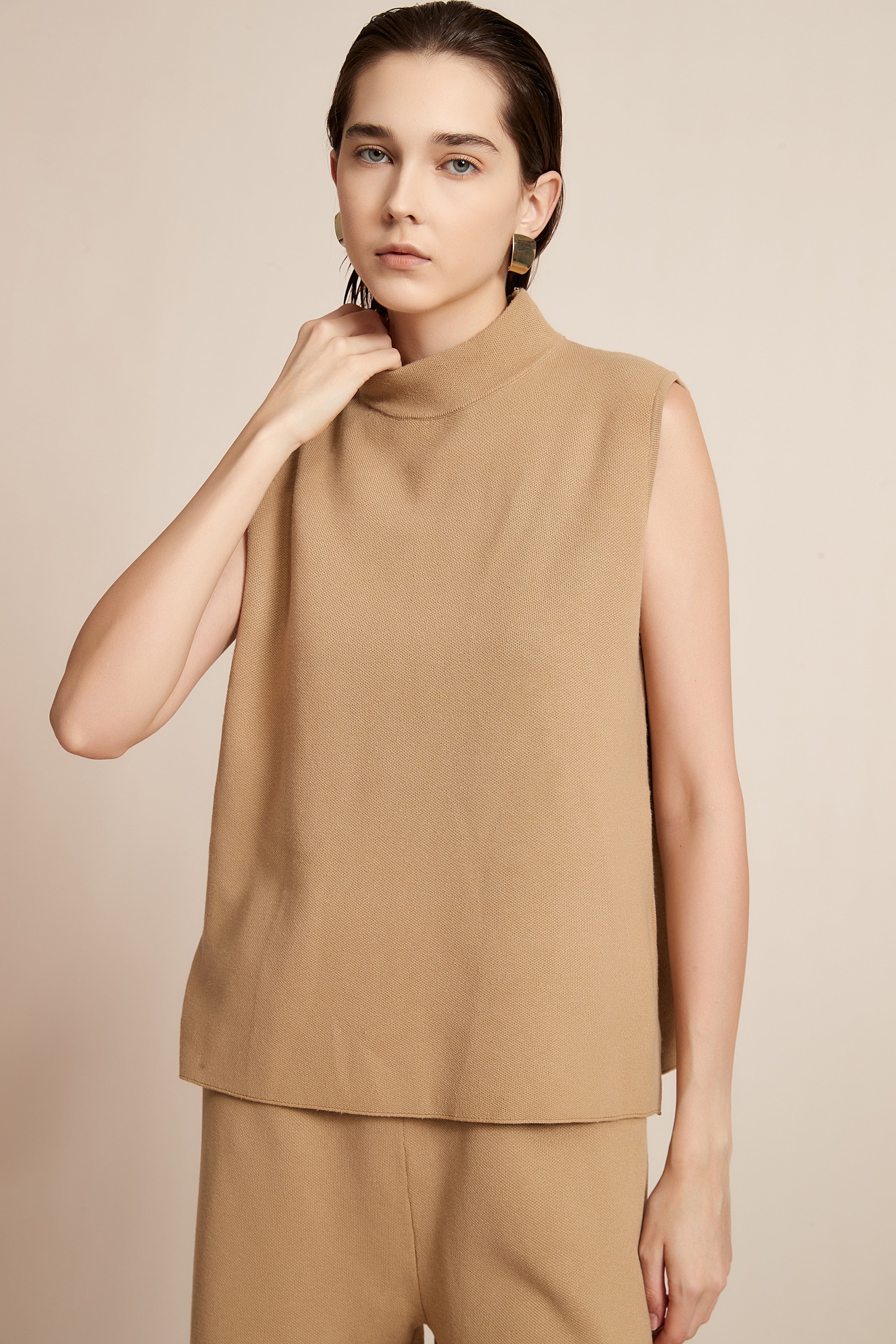 Long Winter Plain cut Blouse