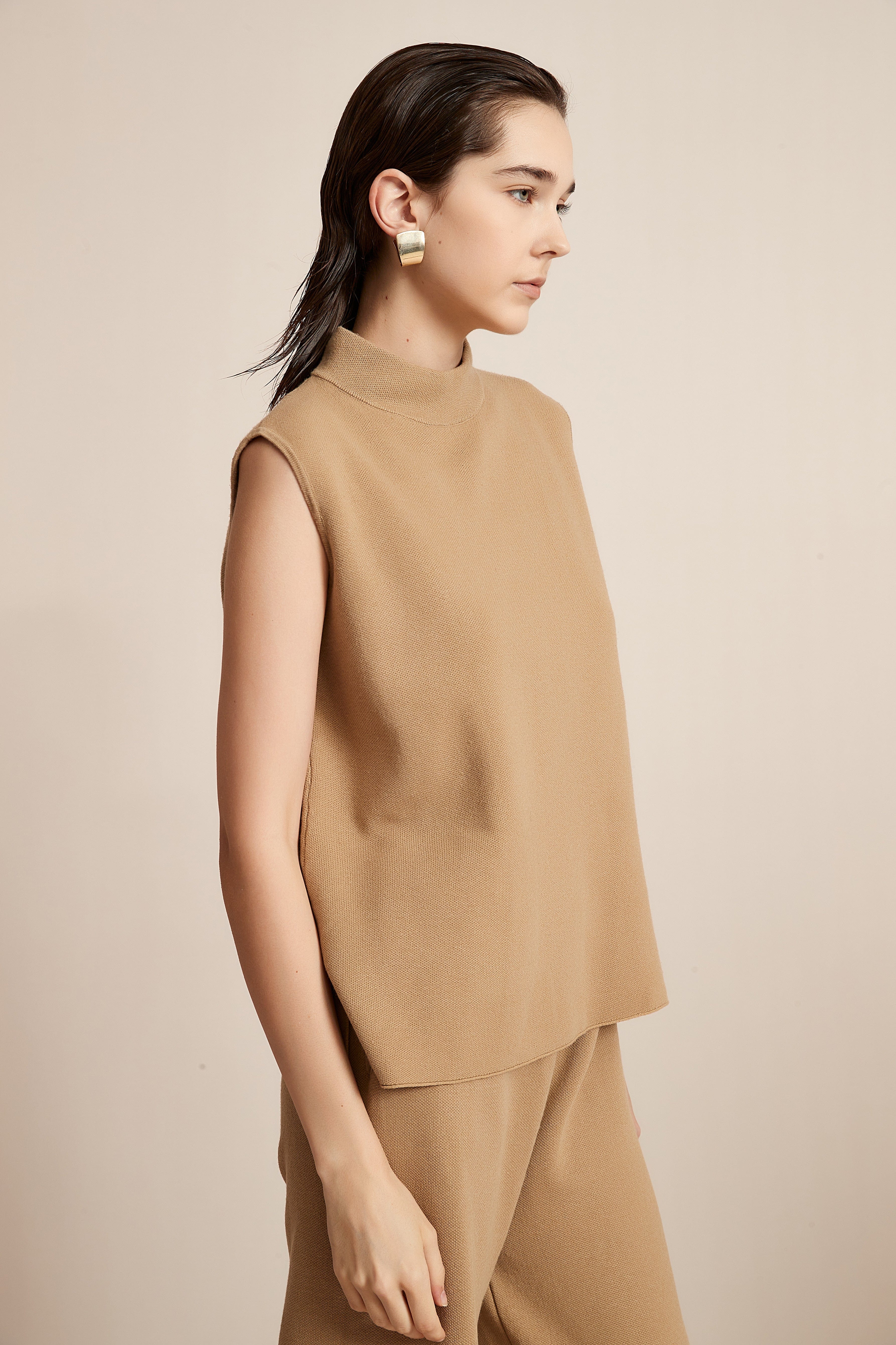 Long Winter Plain cut Blouse