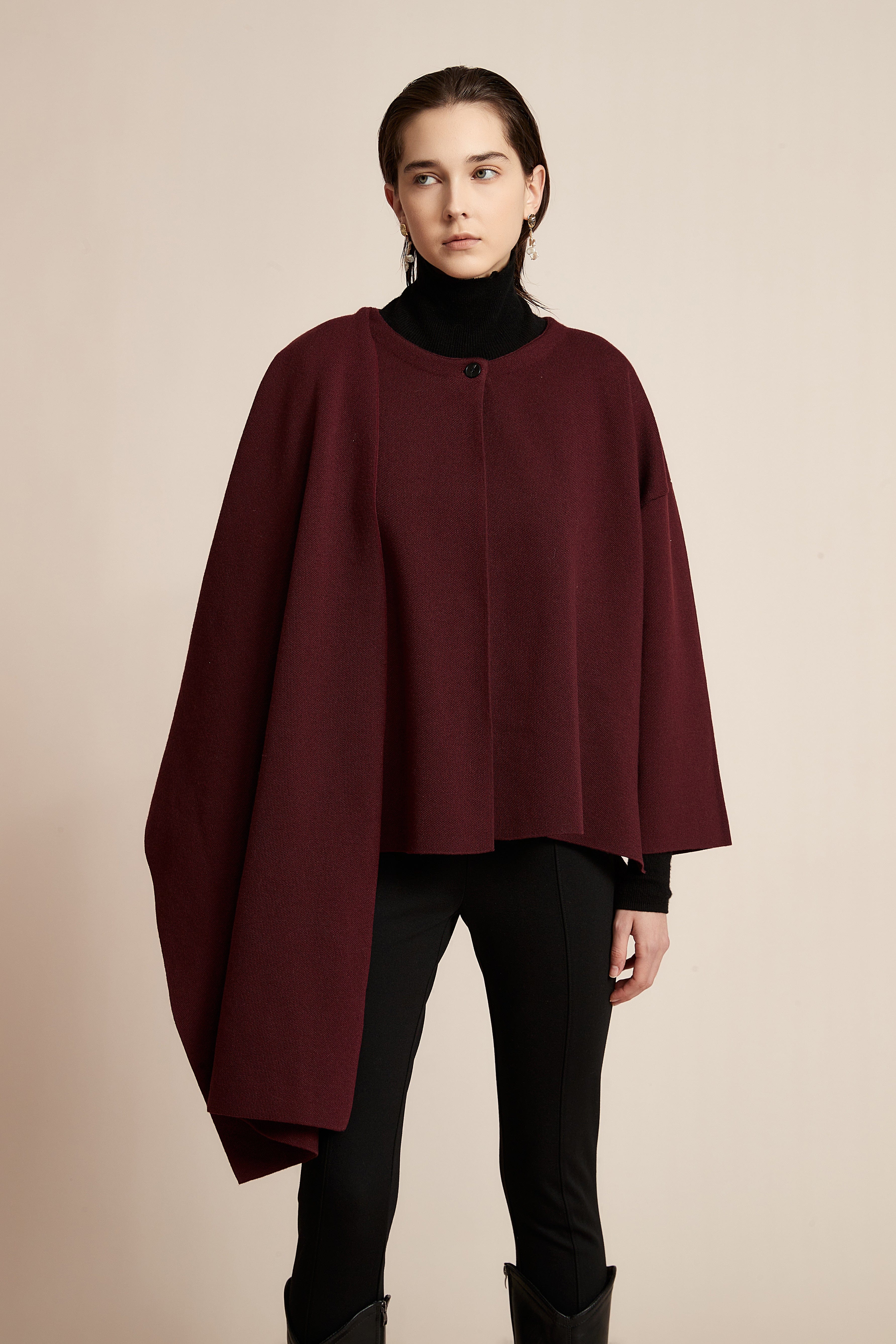 Long Sleeve Wool Poncho With Thread Embroidery